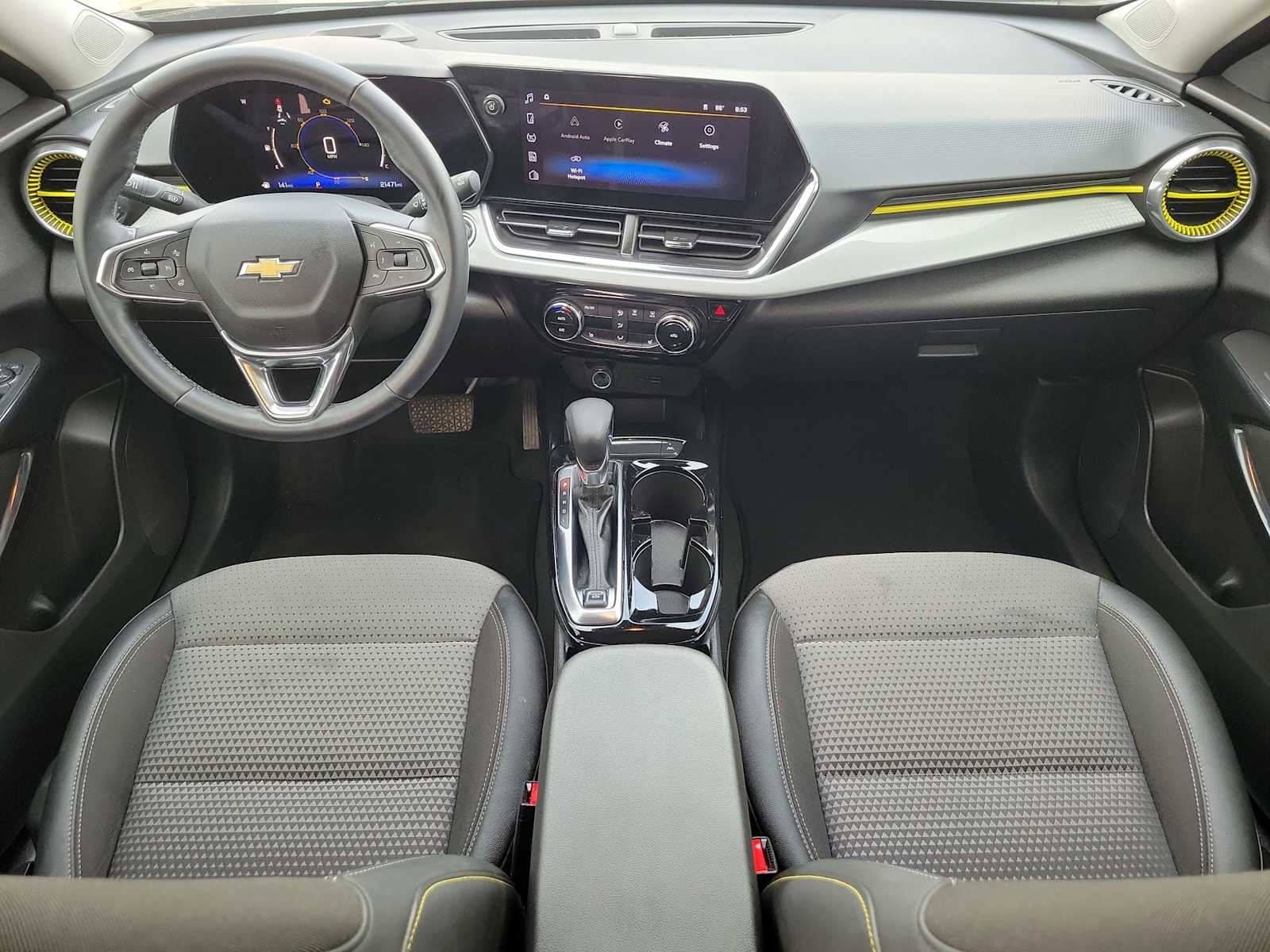 Thumbnail: 2025 Chevrolet Trax - 14