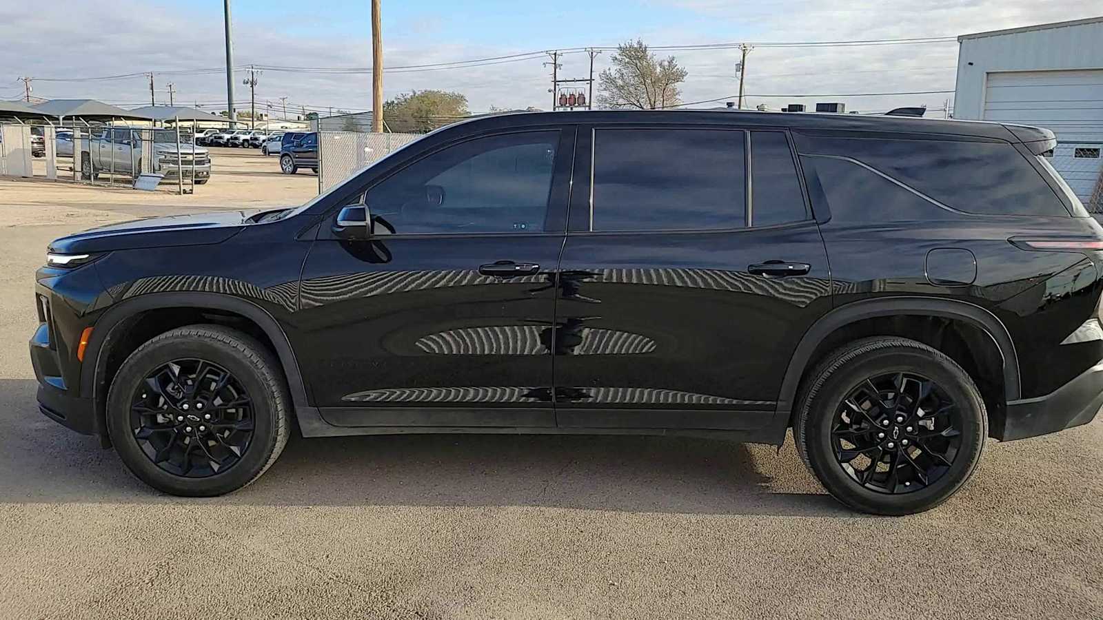 Thumbnail: 2024 Chevrolet Traverse - 5