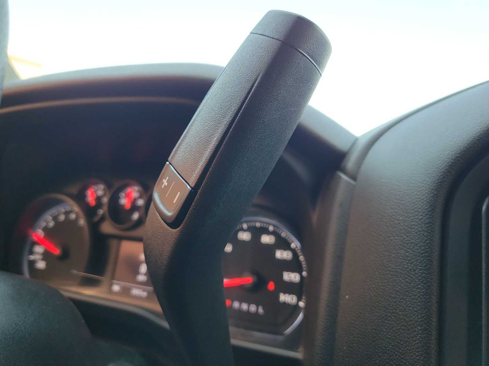 Thumbnail: 2024 Chevrolet Silverado 1500 - 20