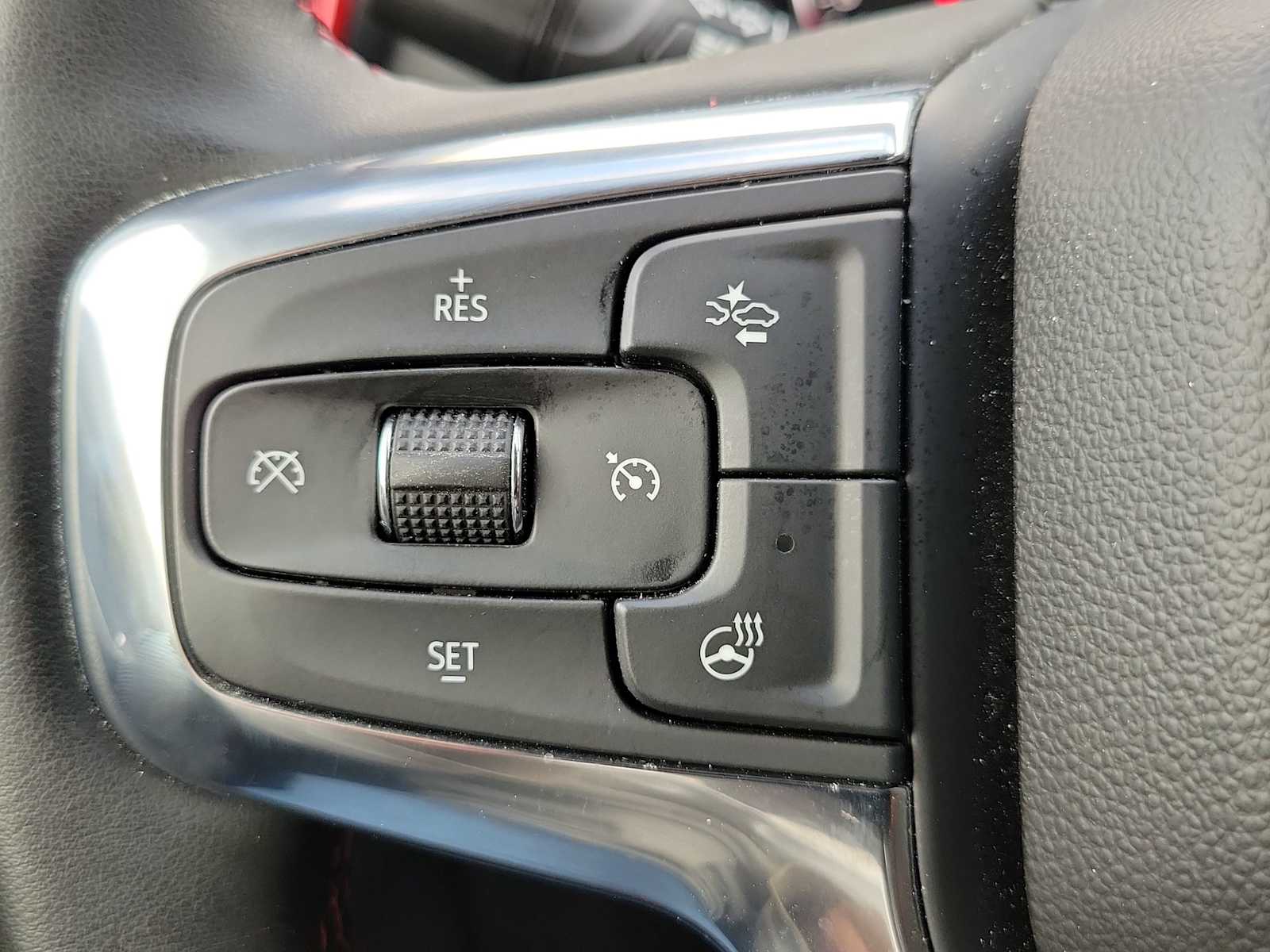 Thumbnail: 2023 Chevrolet Blazer - 23