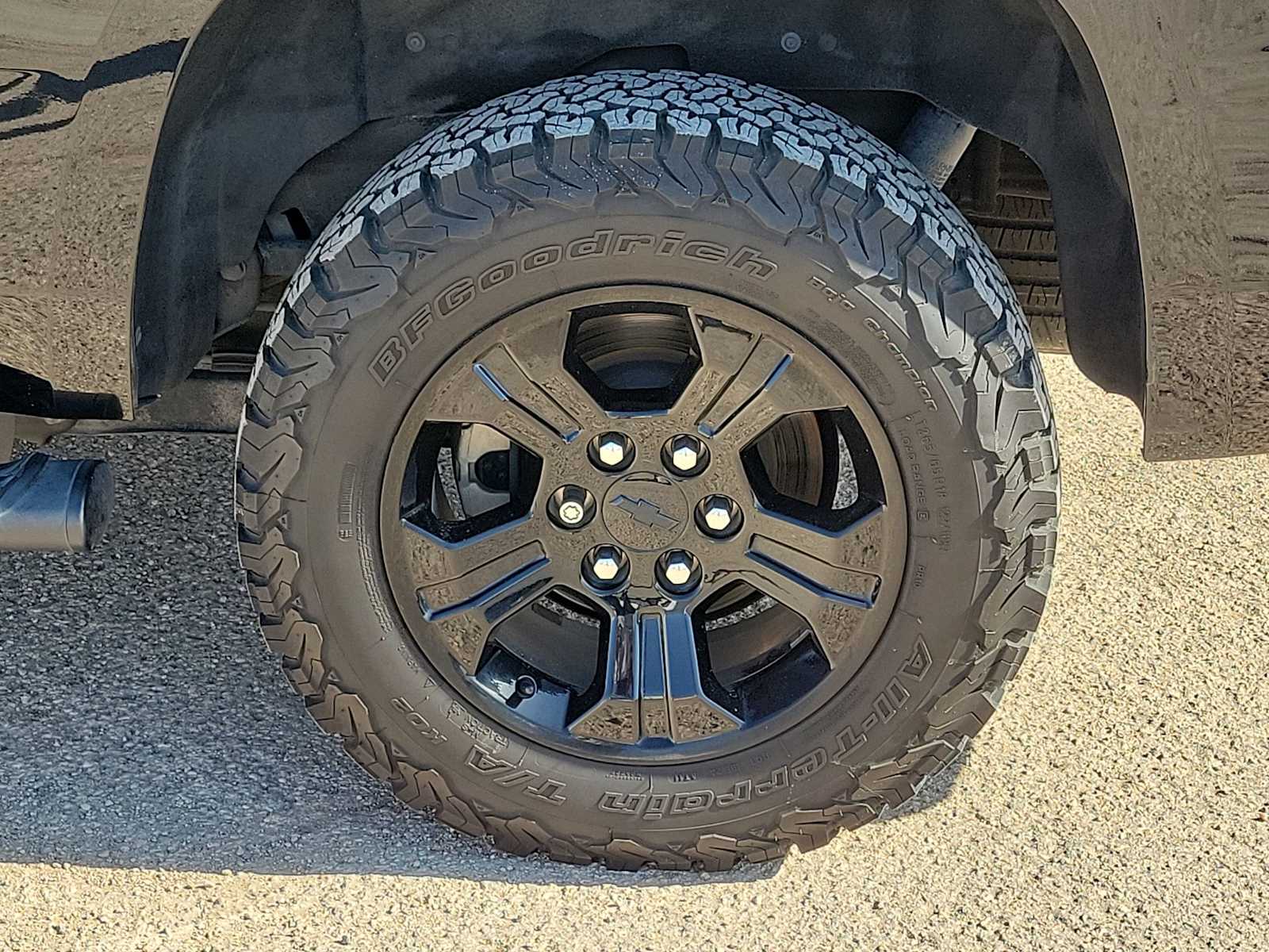 Thumbnail: 2019 Chevrolet Tahoe - 12