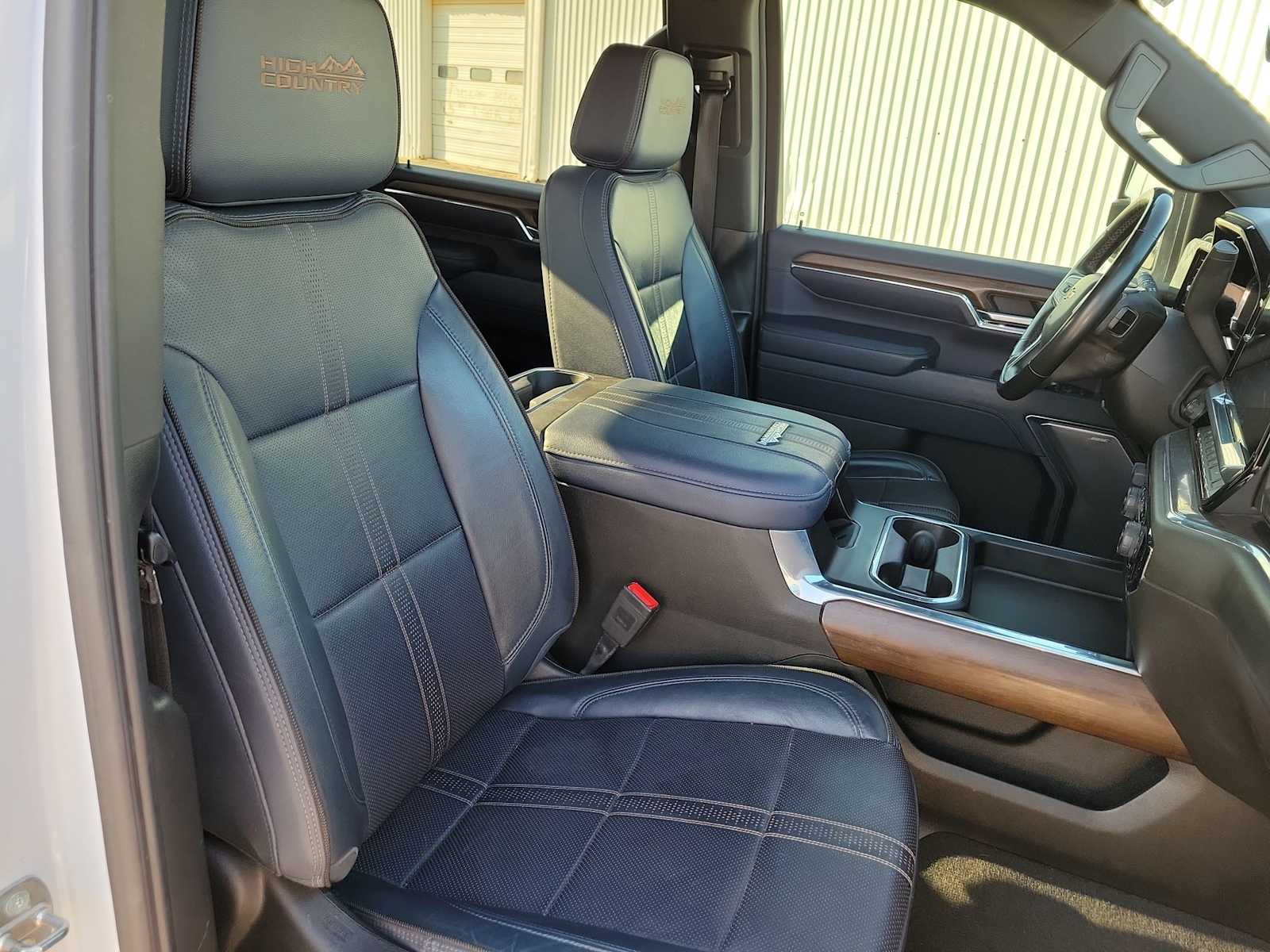 Thumbnail: 2024 Chevrolet Silverado 2500 - 18