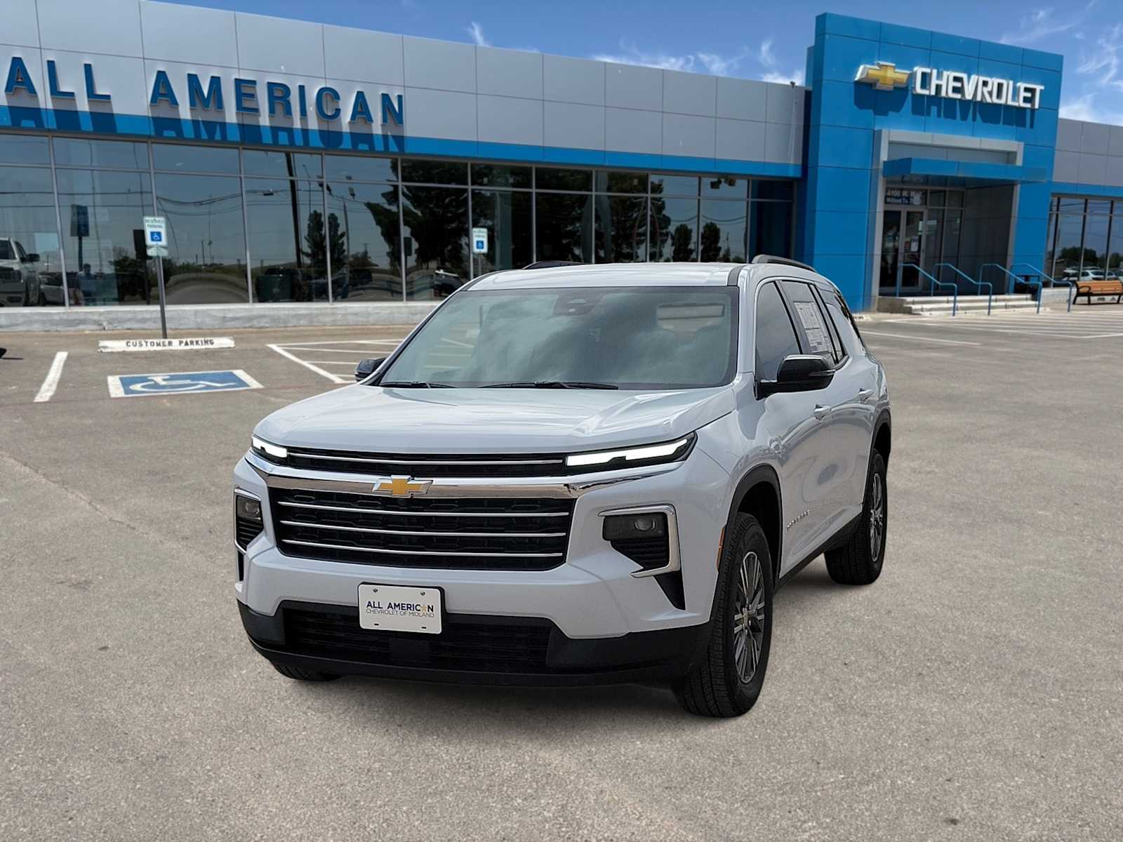 Thumbnail: 2026 Chevrolet Traverse - 1