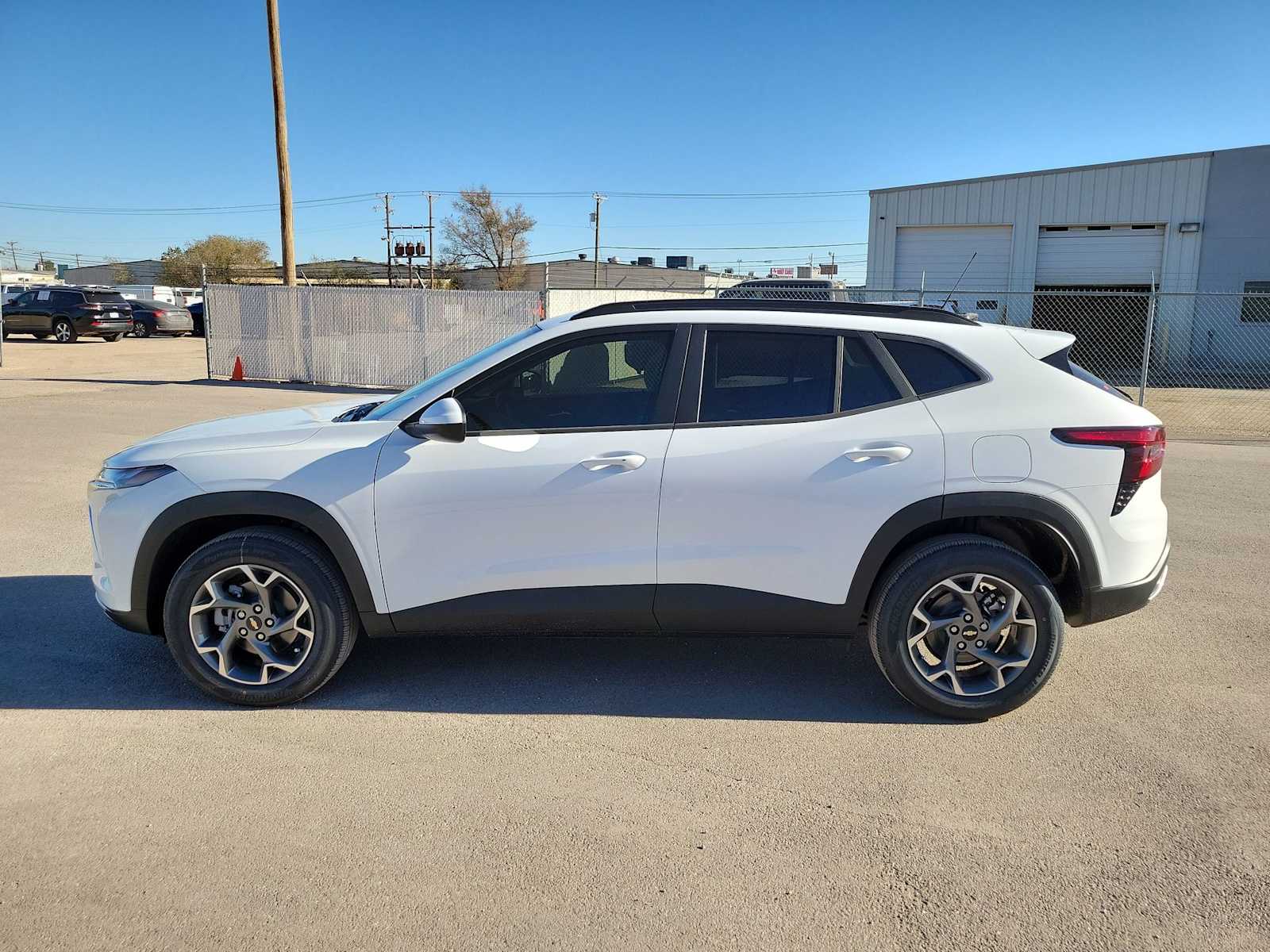 Thumbnail: 2026 Chevrolet Trax - 11