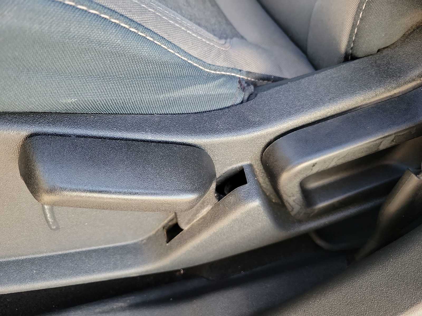 Thumbnail: 2022 Ford Bronco - 15