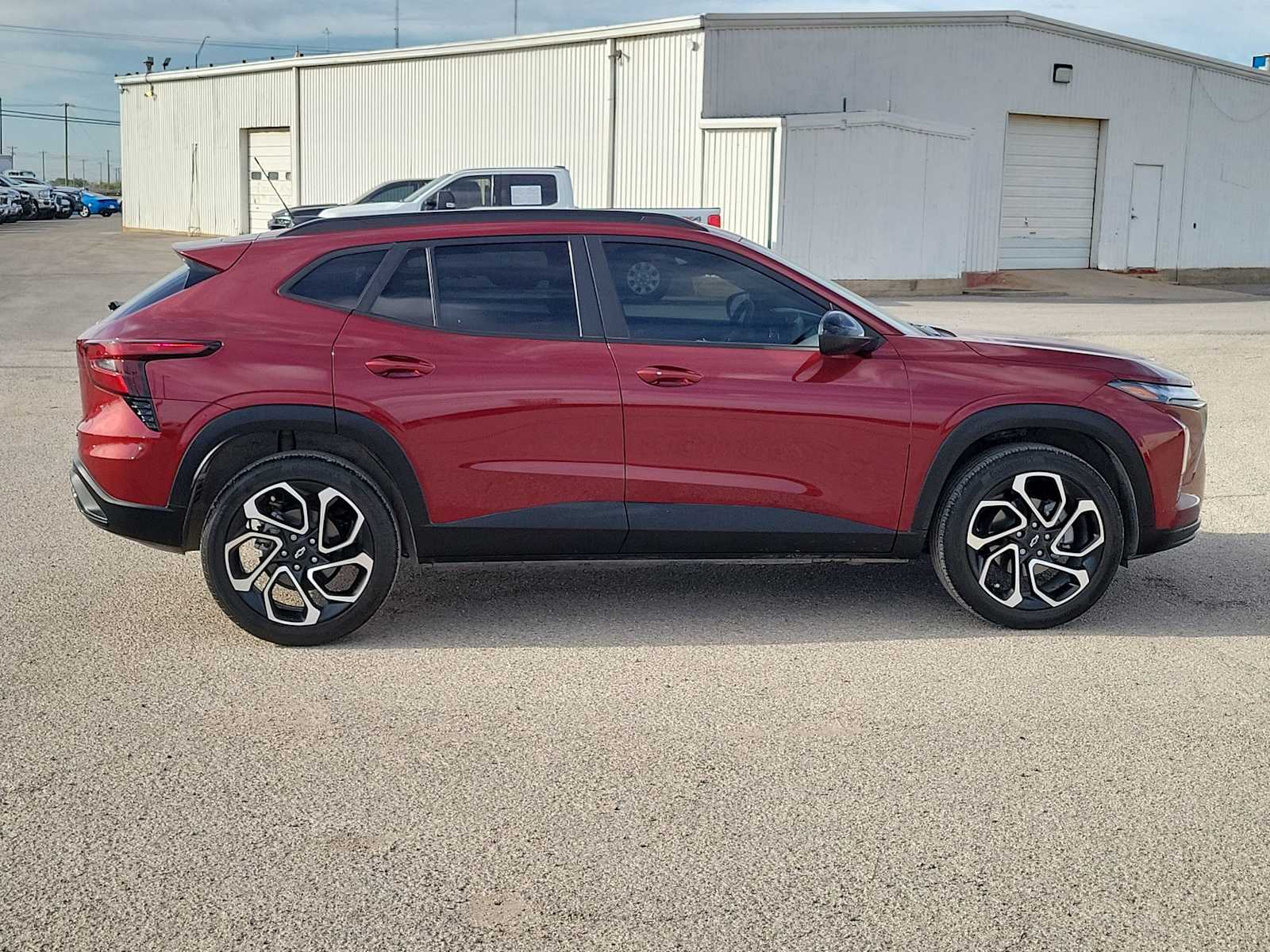 Thumbnail: 2025 Chevrolet Trax - 9