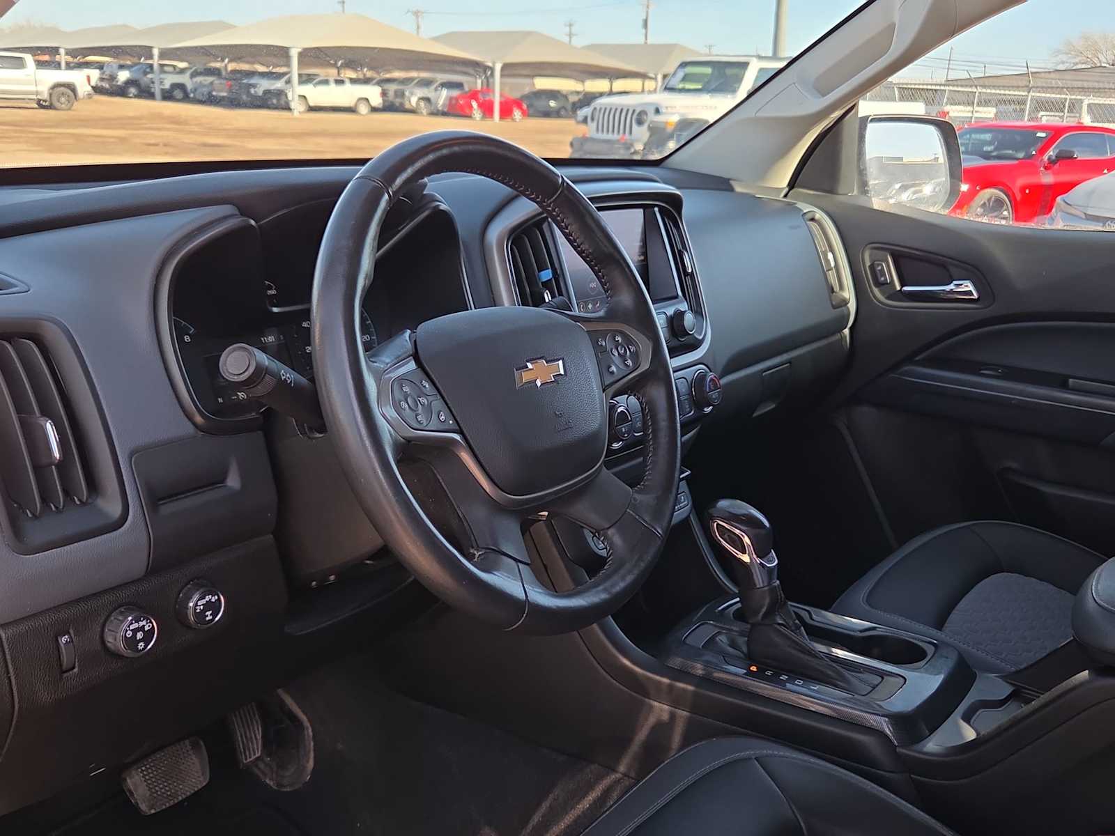 Thumbnail: 2022 Chevrolet Colorado - 10