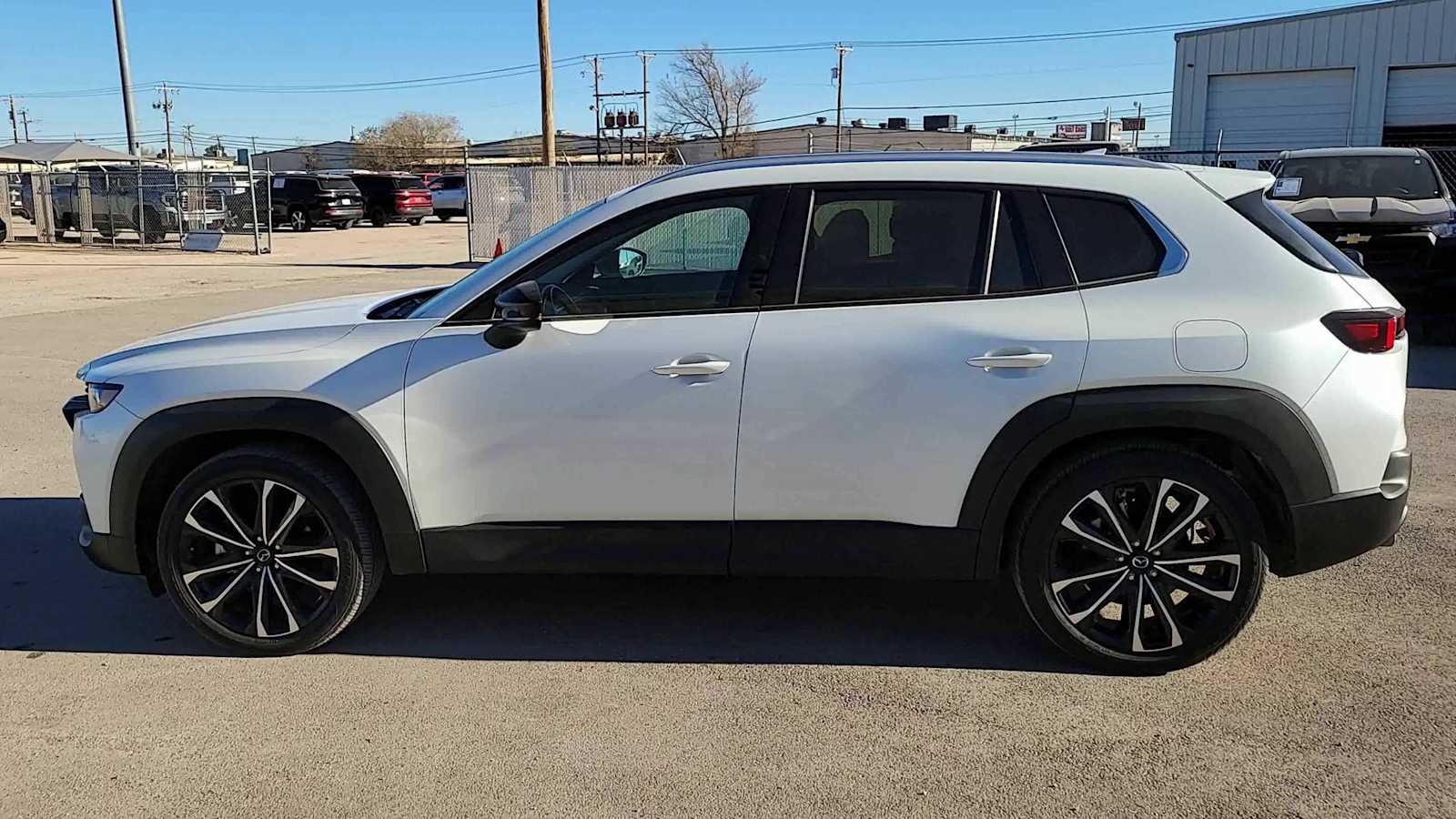 Thumbnail: 2023 Mazda CX-50 - 5