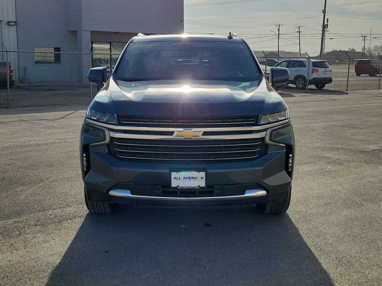 Thumbnail: 2021 Chevrolet Tahoe - 3