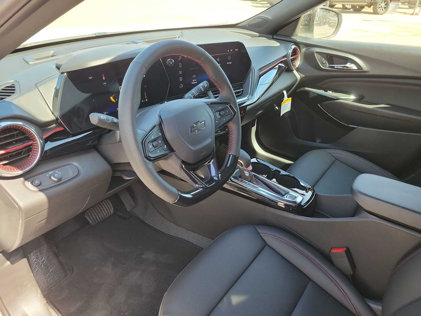 Thumbnail: 2026 Chevrolet Trax - 10