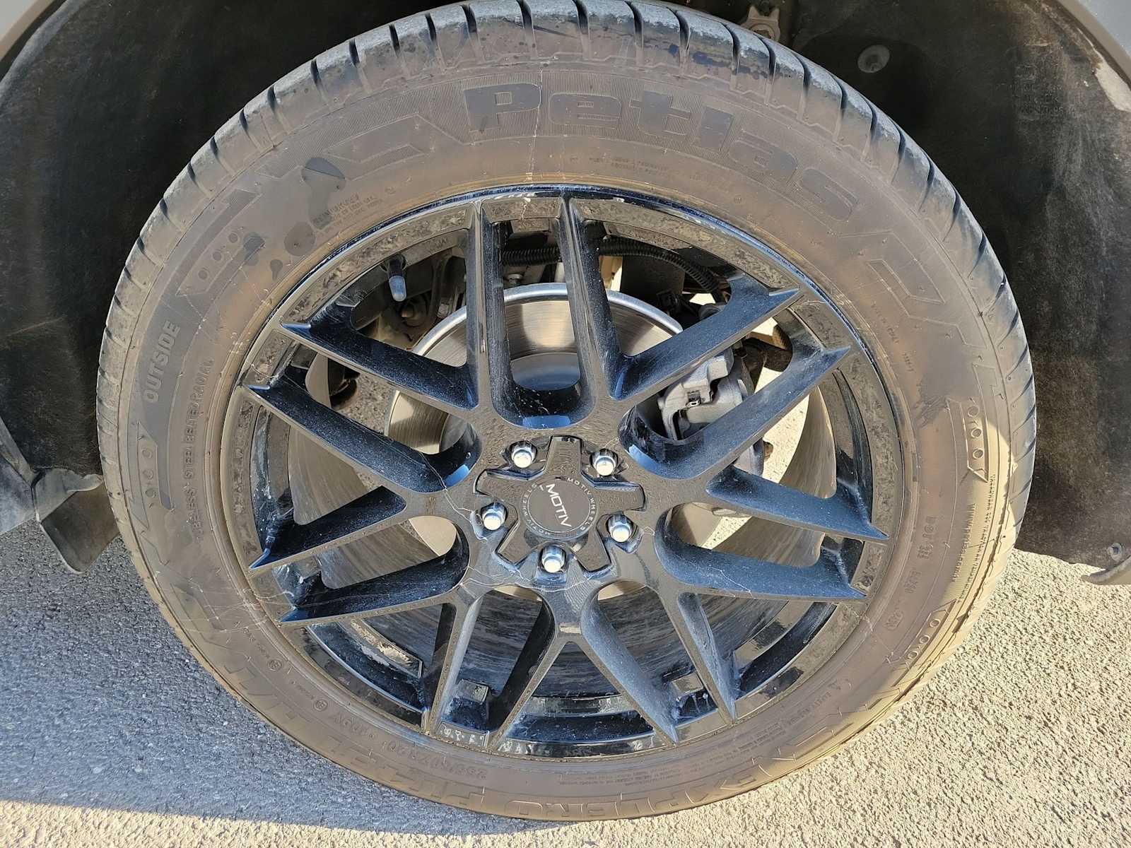 Thumbnail: 2022 Ford Explorer - 16