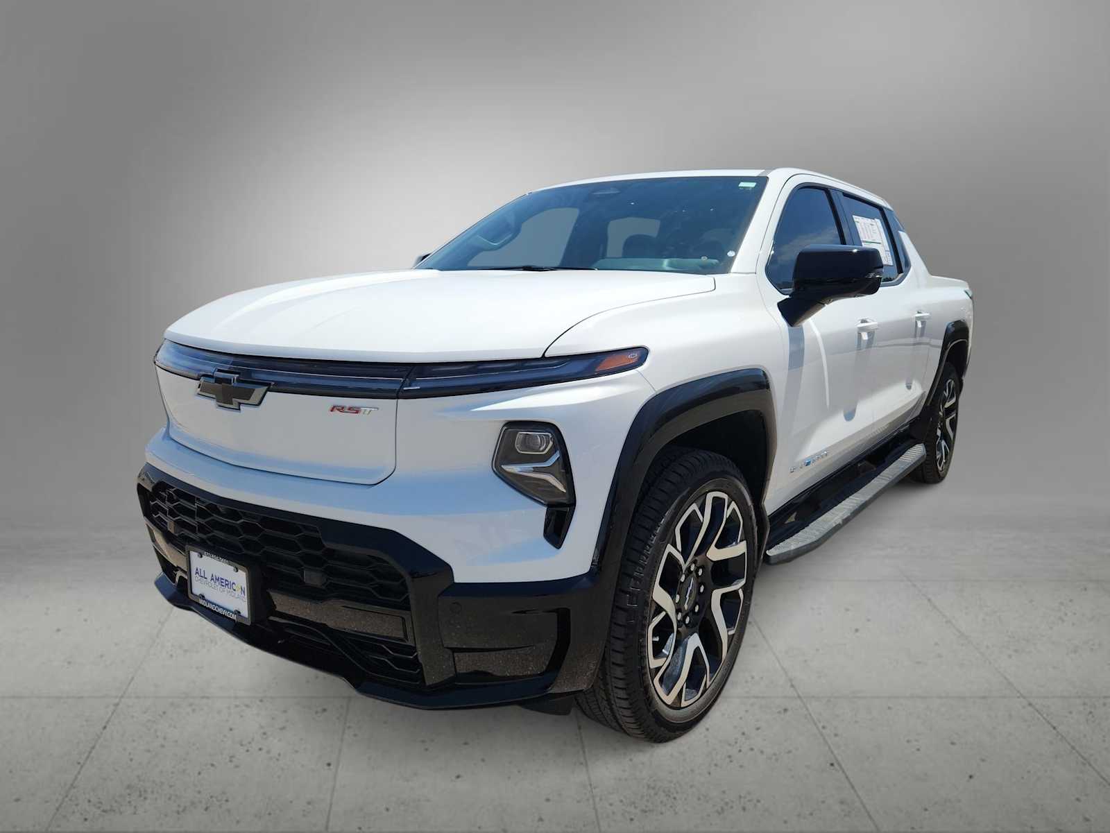 2024 Chevrolet Silverado EV  -
                Midland, TX