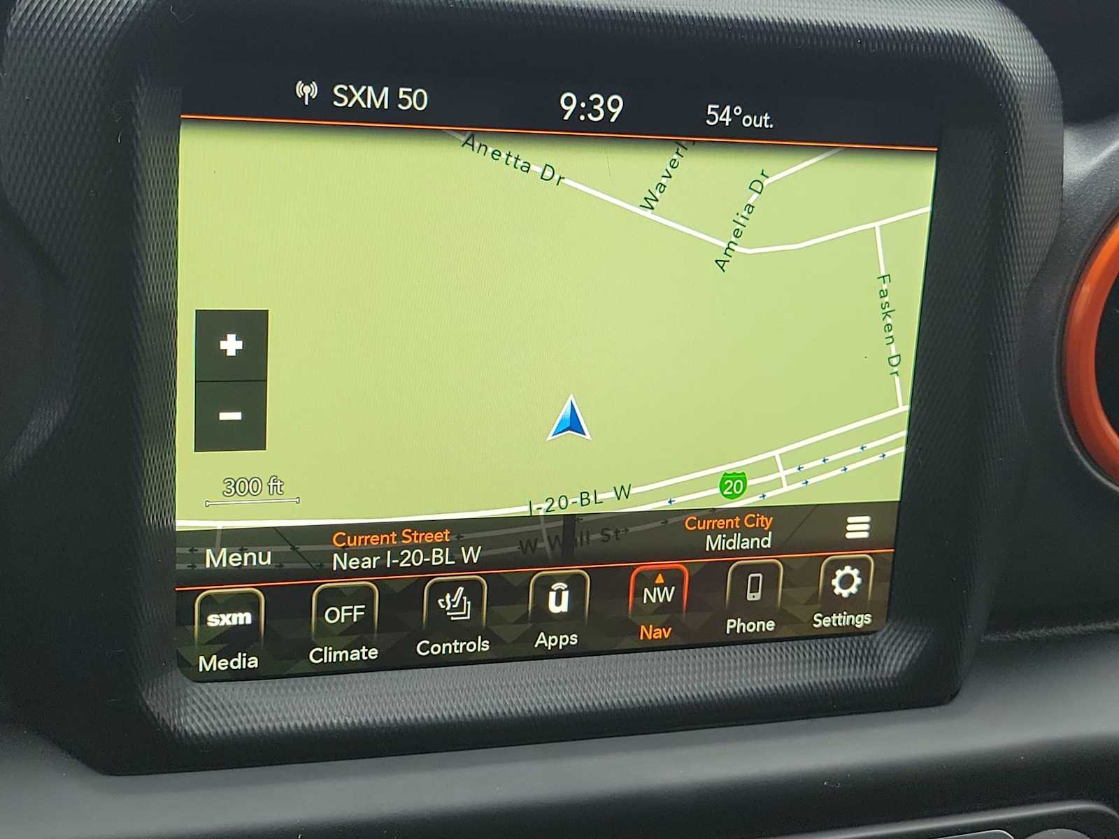 Thumbnail: 2022 Jeep Gladiator - 29