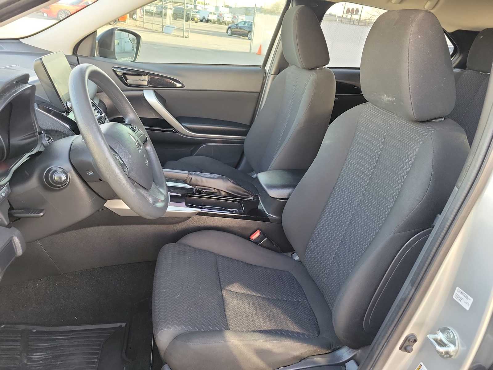 Thumbnail: 2024 Mitsubishi Eclipse Cross - 15