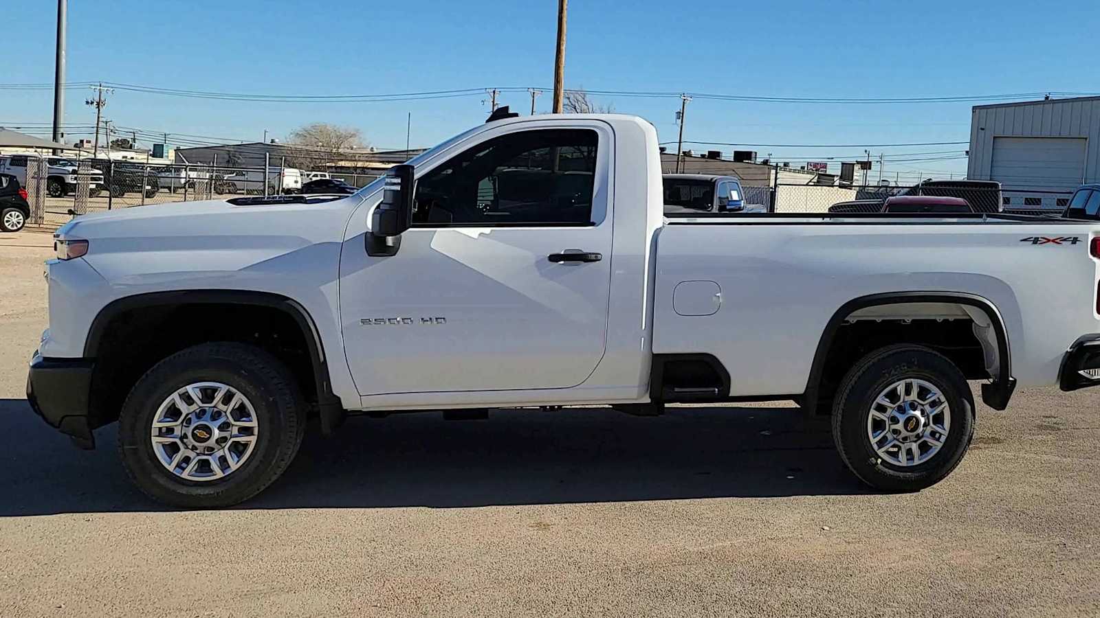 Thumbnail: 2026 Chevrolet Silverado 2500 - 5