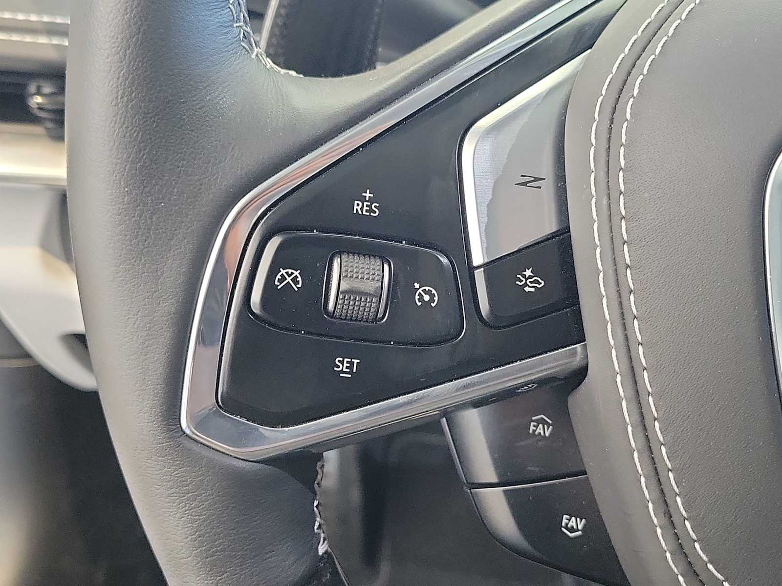 Thumbnail: 2025 Chevrolet Corvette - 22