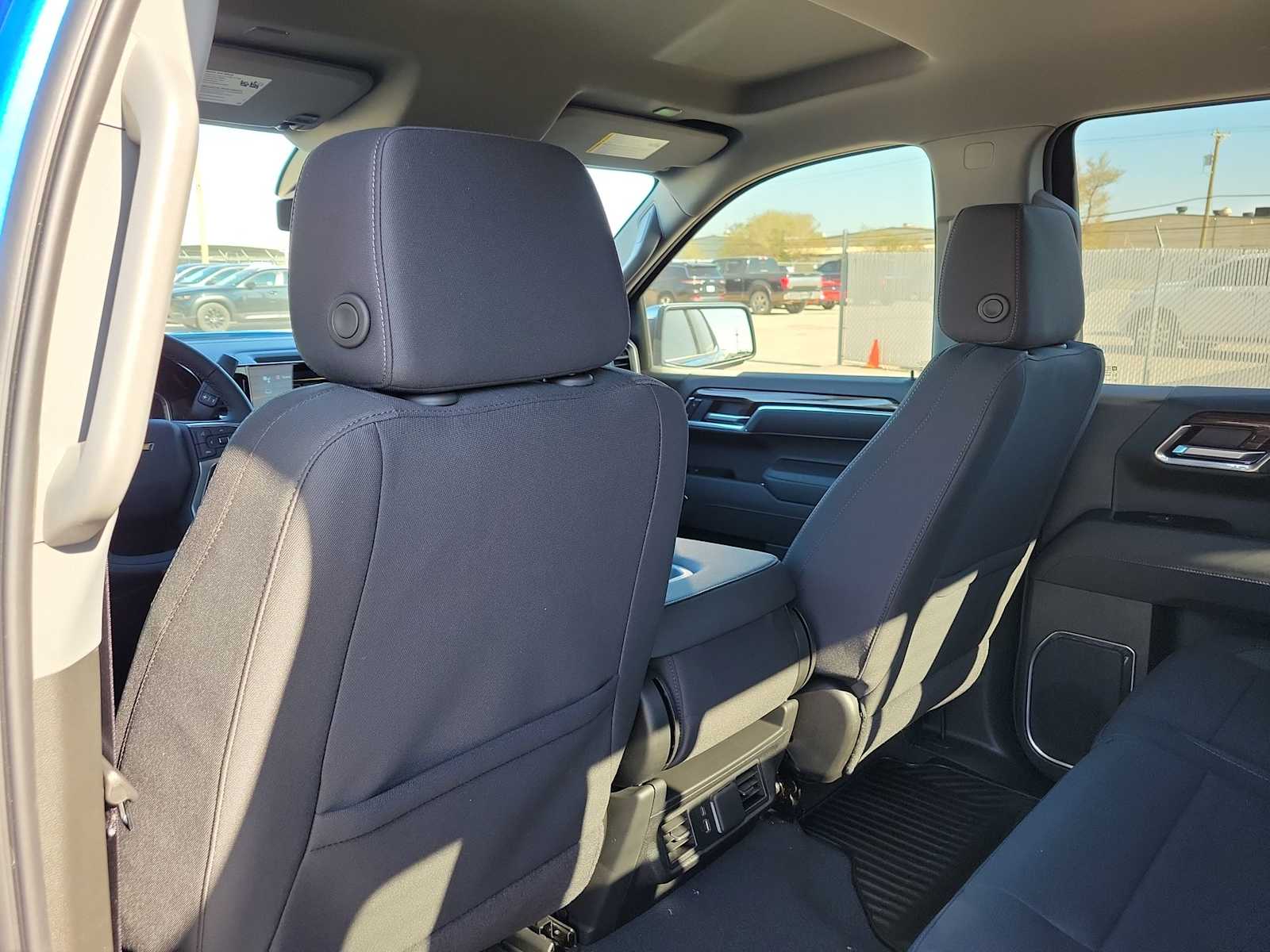 Thumbnail: 2026 Chevrolet Silverado 1500 - 20