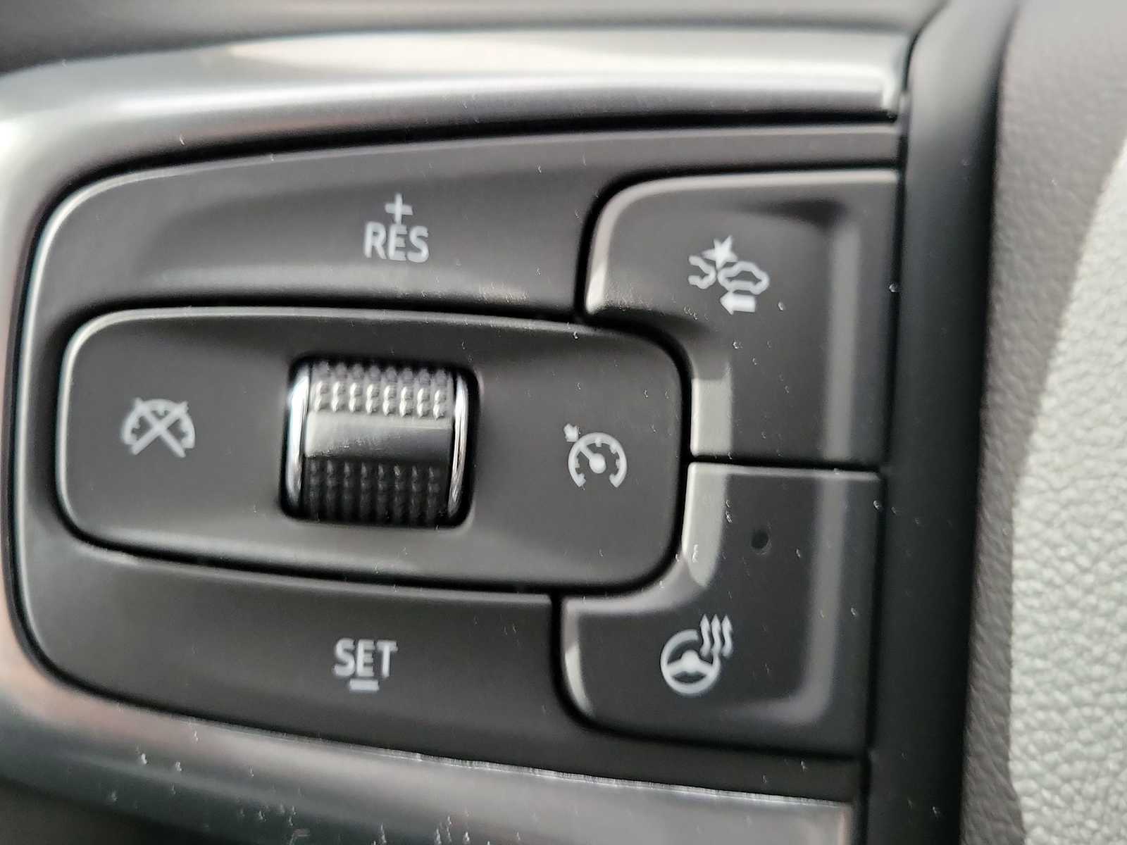 Thumbnail: 2026 Chevrolet Silverado 1500 - 27