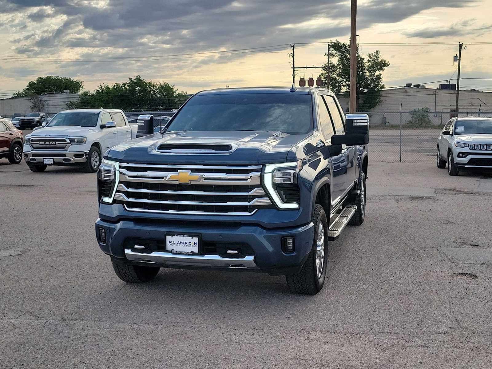 Thumbnail: 2026 Chevrolet Silverado 2500 - 4