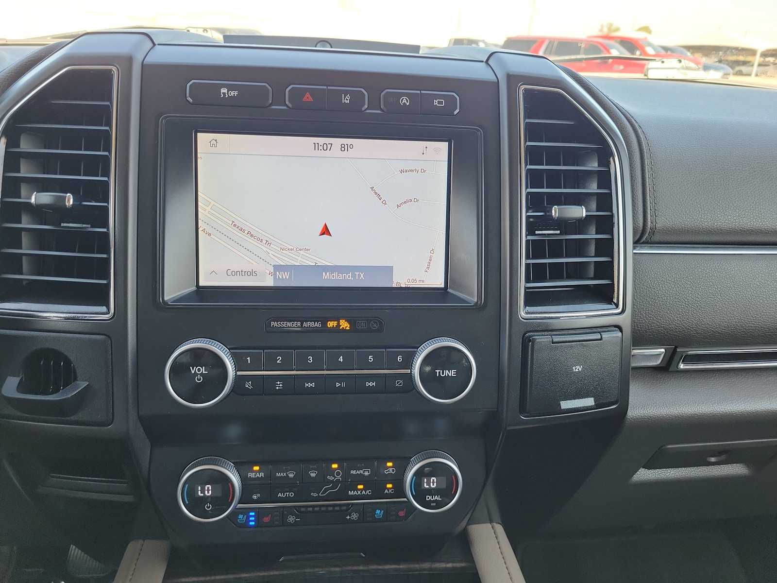 Thumbnail: 2021 Ford Expedition - 29