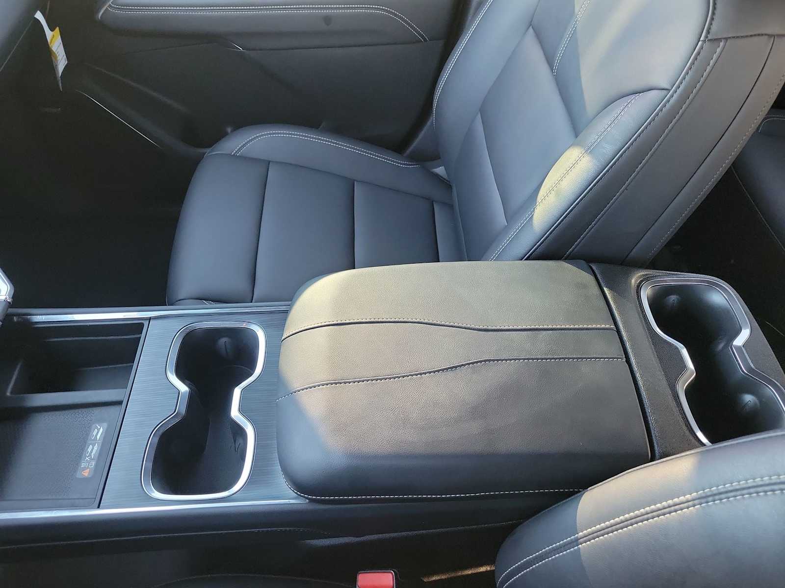 Thumbnail: 2024 GMC Acadia - 20