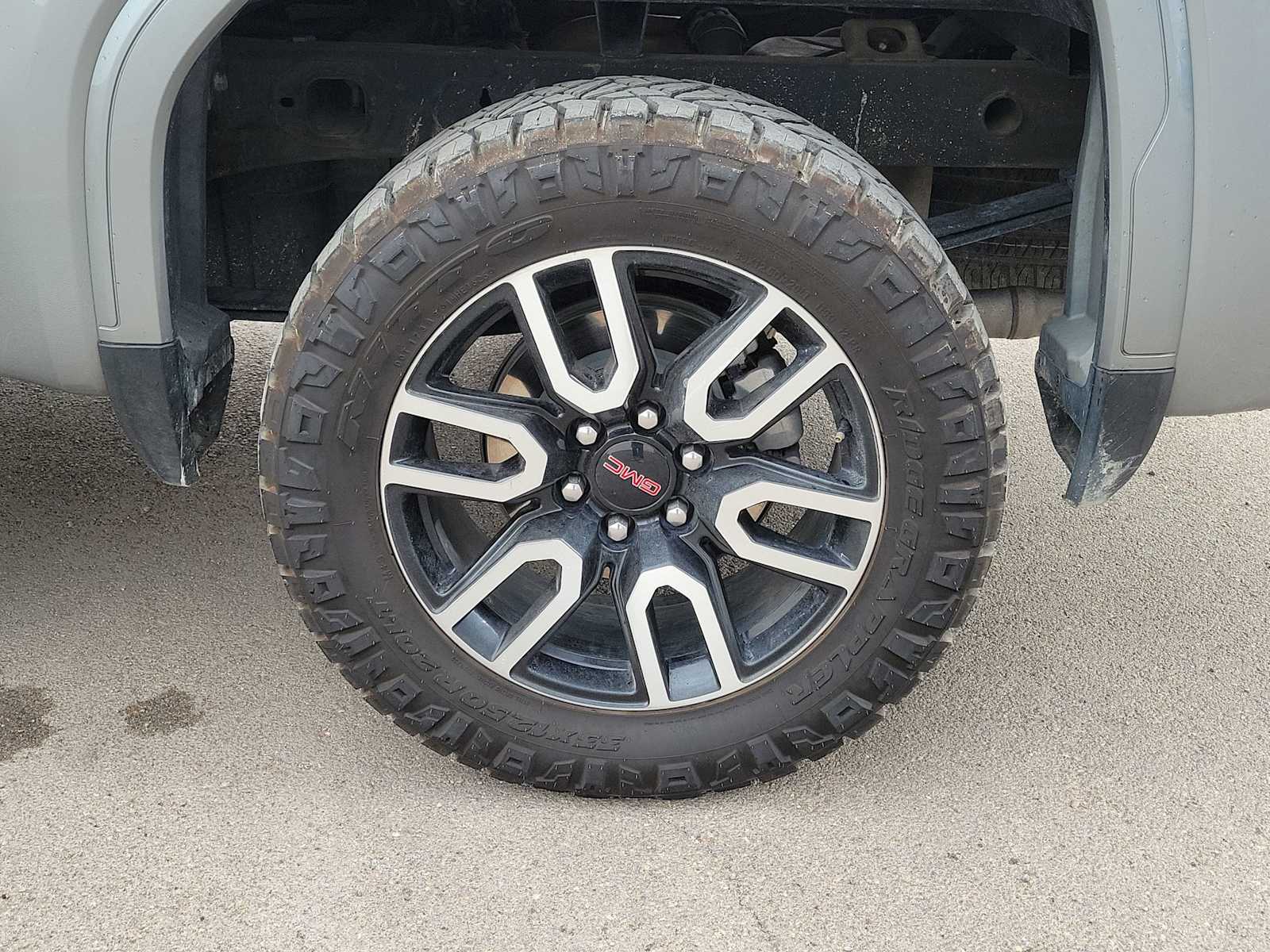 Thumbnail: 2024 GMC Sierra 1500 - 12