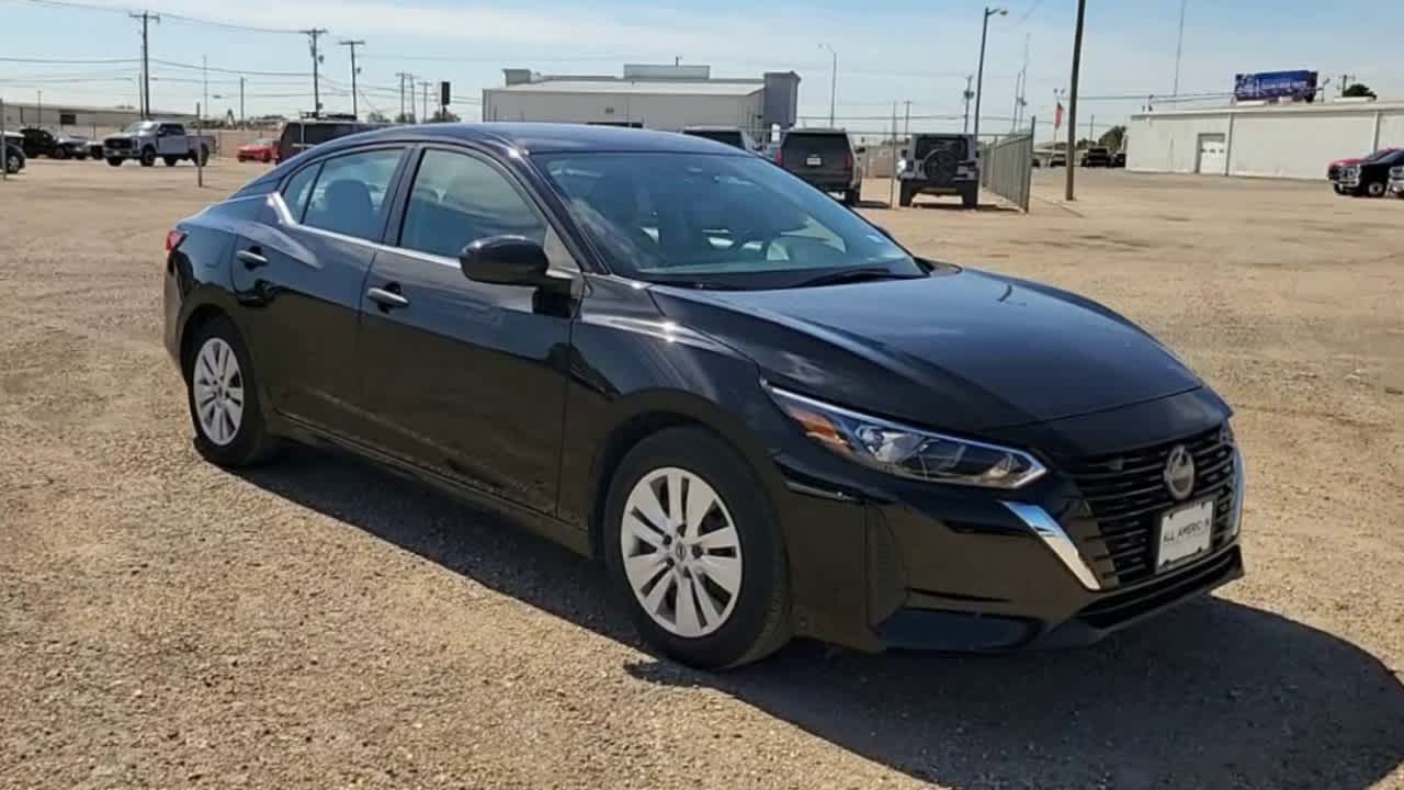 Thumbnail: 2024 Nissan Sentra - 2