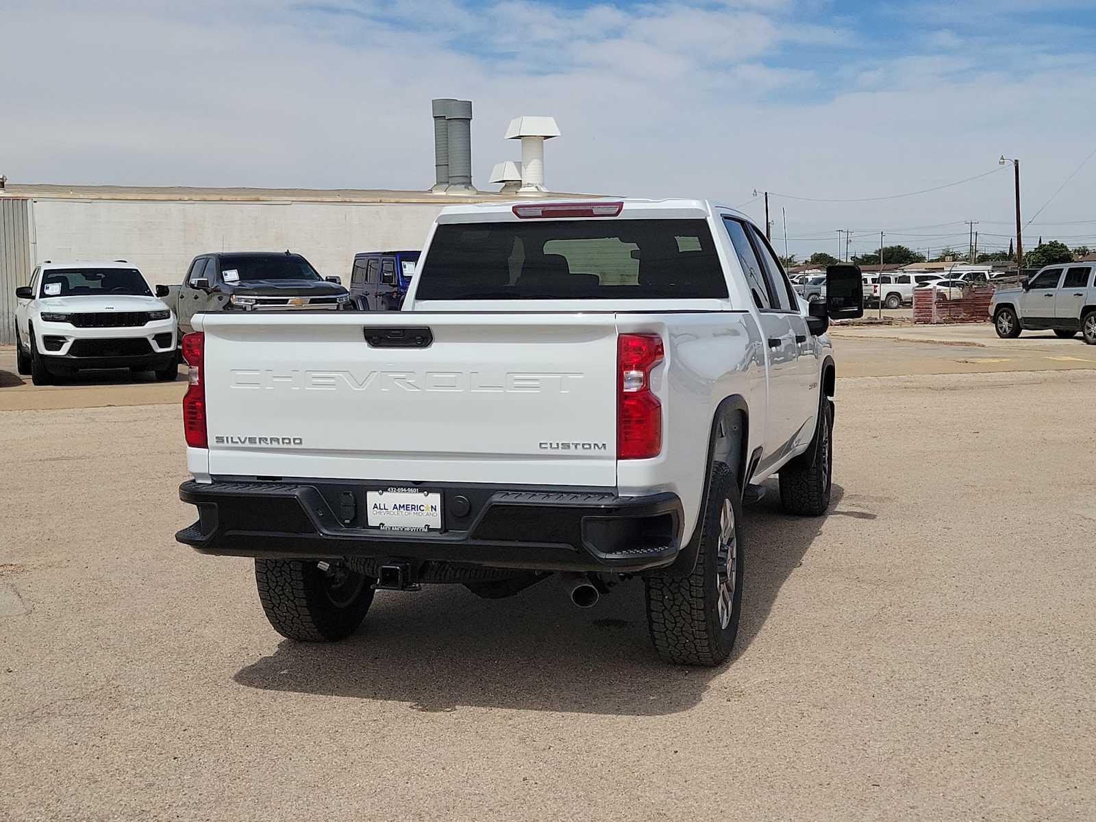 Thumbnail: 2026 Chevrolet Silverado 2500 - 8