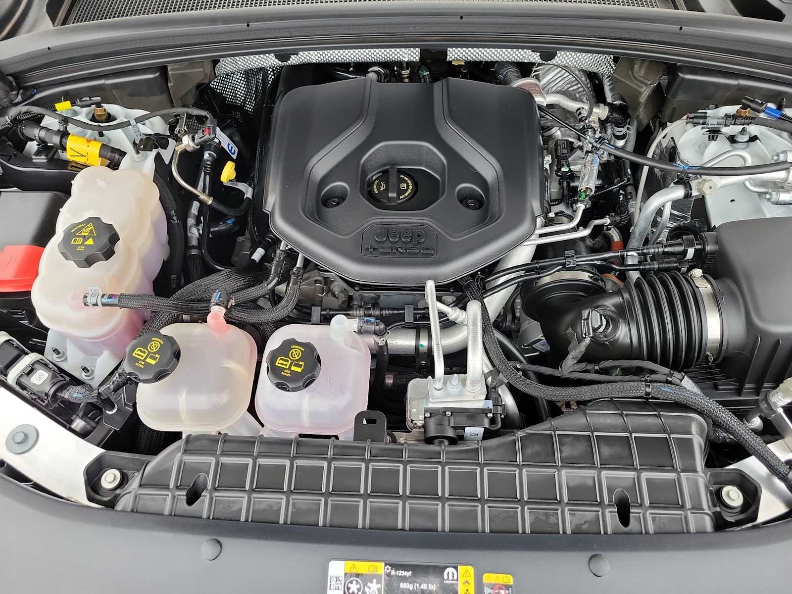 Thumbnail: 2022 Jeep Grand Cherokee - 17