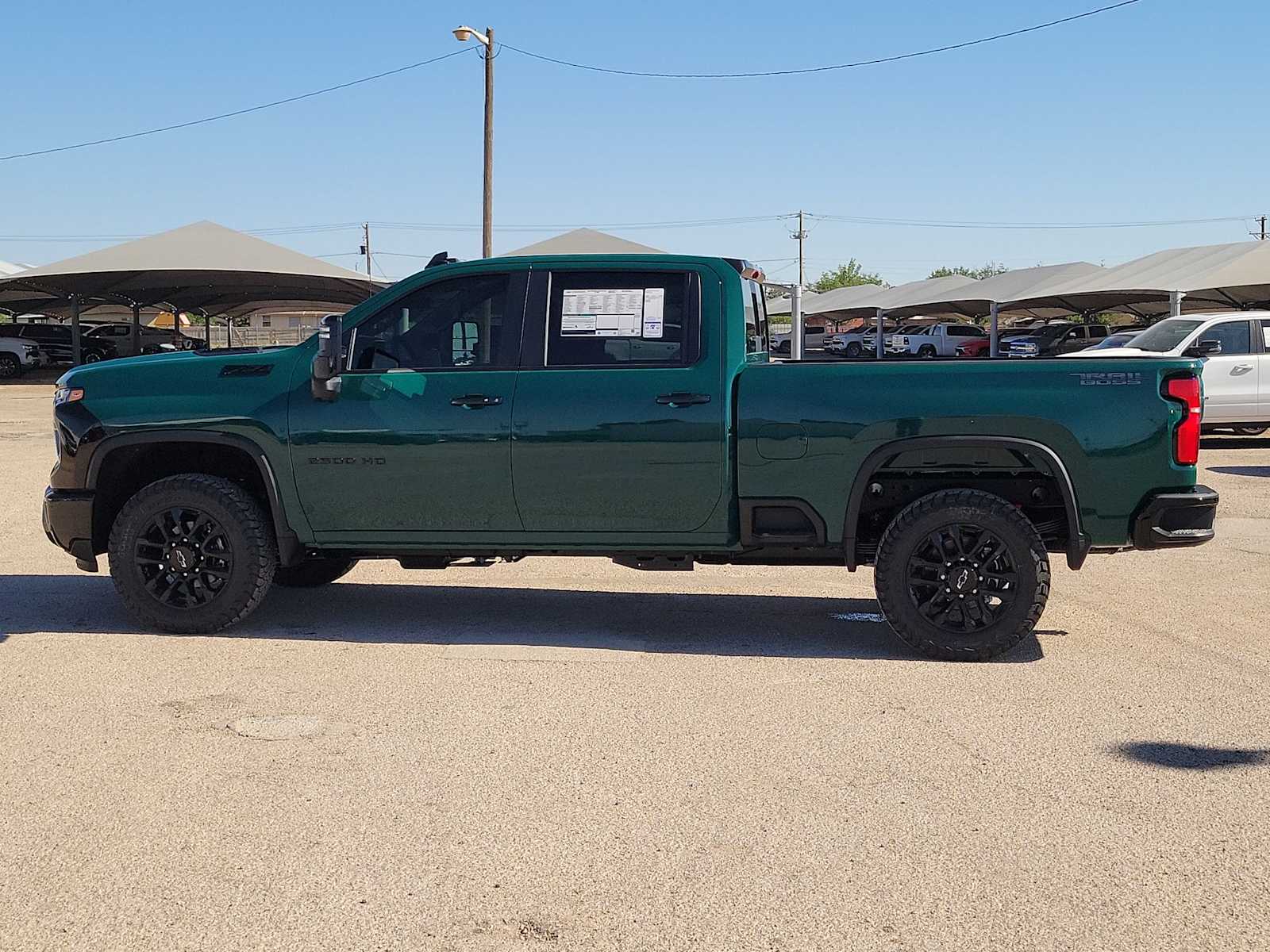 Thumbnail: 2026 Chevrolet Silverado 2500 - 5
