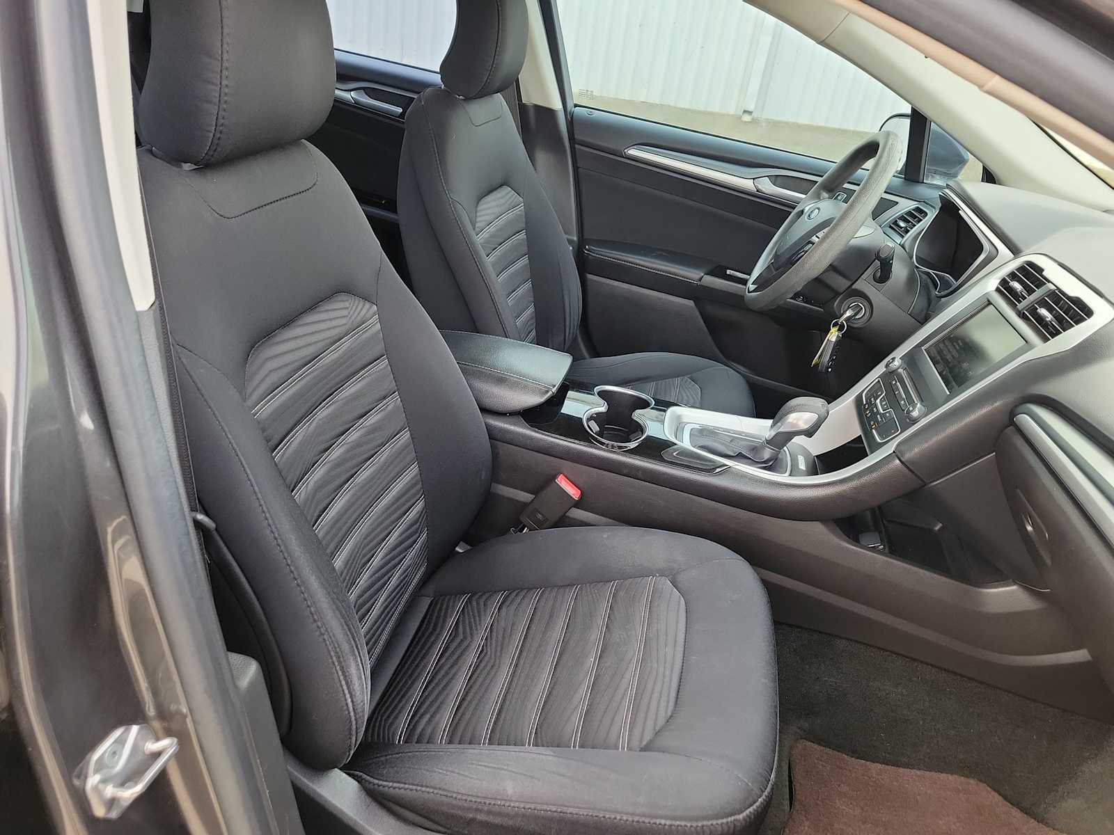 Thumbnail: 2016 Ford Fusion - 22