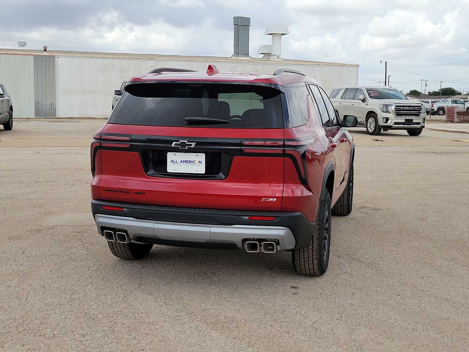 Thumbnail: 2026 Chevrolet Traverse - 8