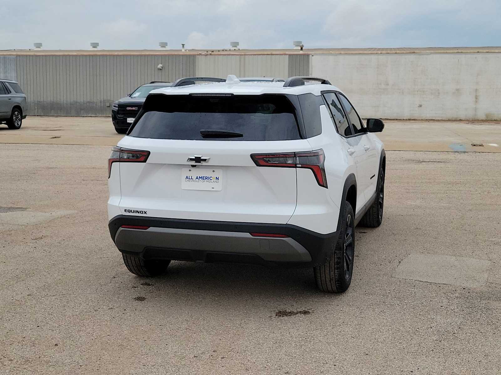 Thumbnail: 2026 Chevrolet Equinox - 8