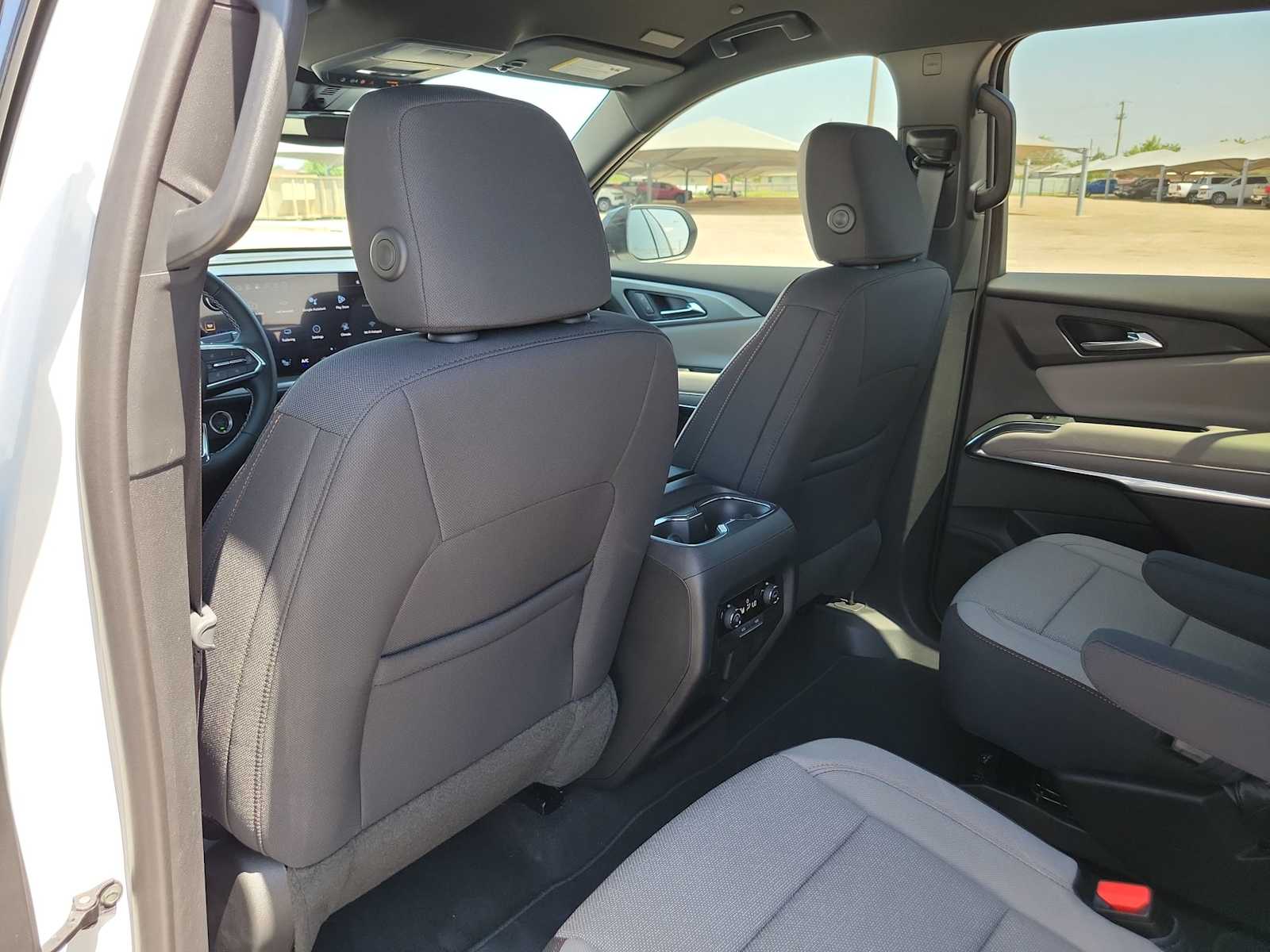 Thumbnail: 2026 Chevrolet Traverse - 16