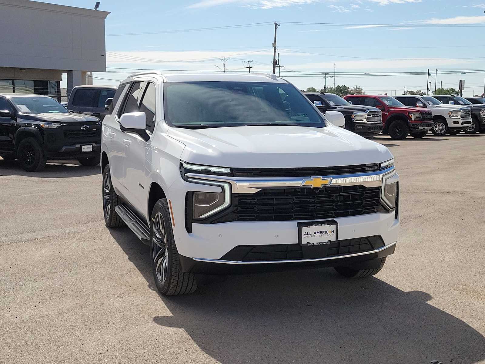 Thumbnail: 2026 Chevrolet Tahoe - 2