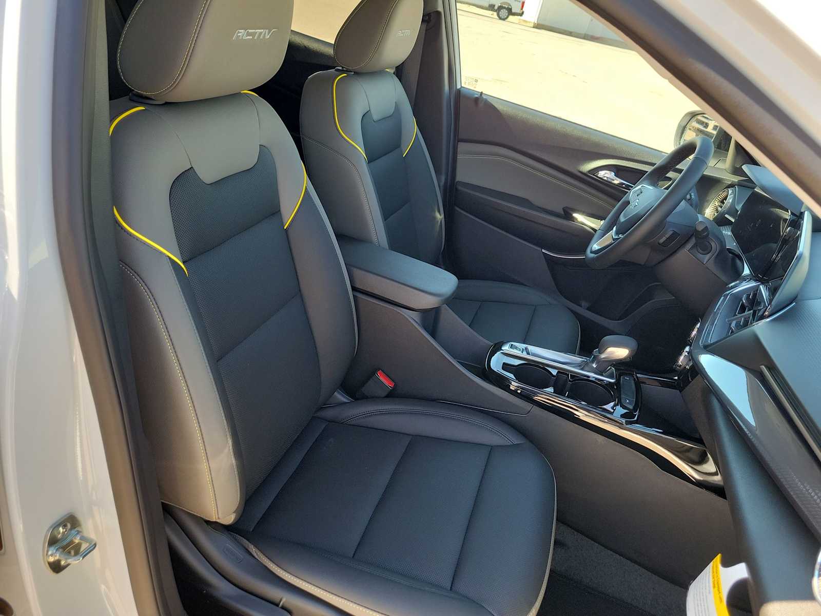 Thumbnail: 2026 Chevrolet Trax - 18