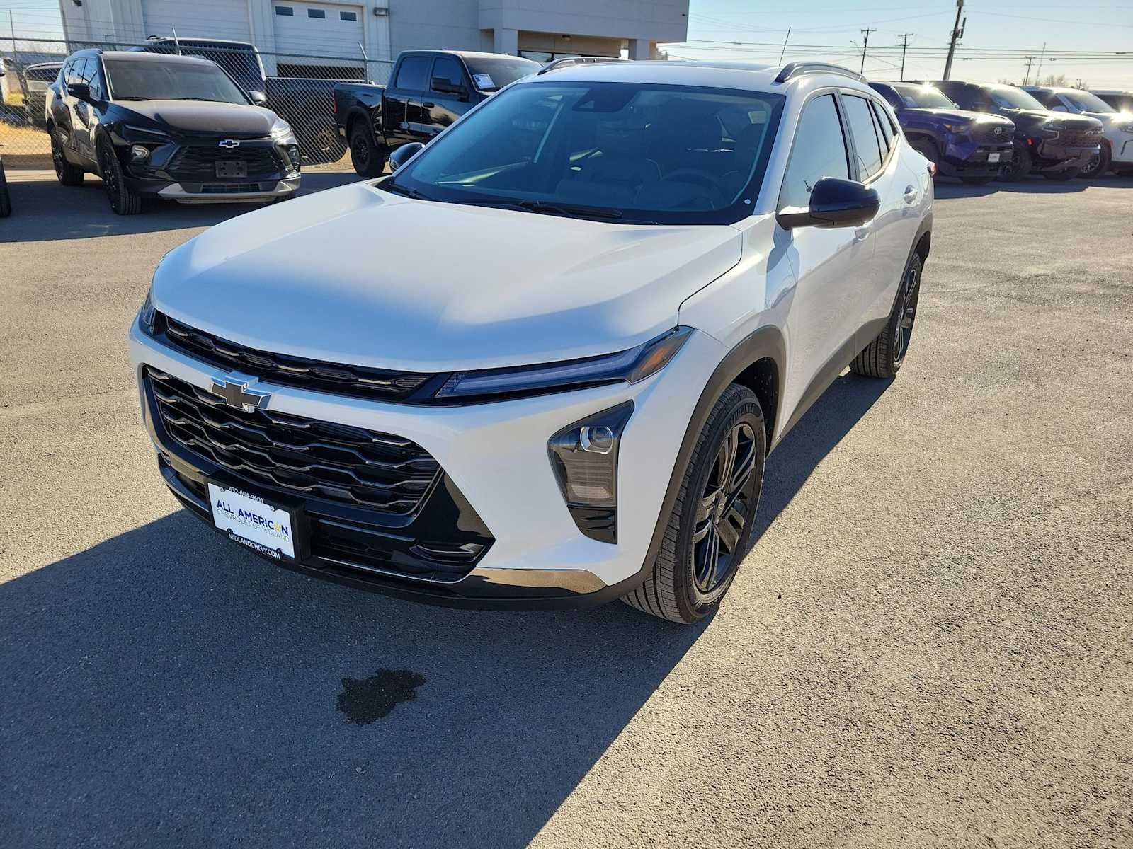 Thumbnail: 2026 Chevrolet Trax - 4