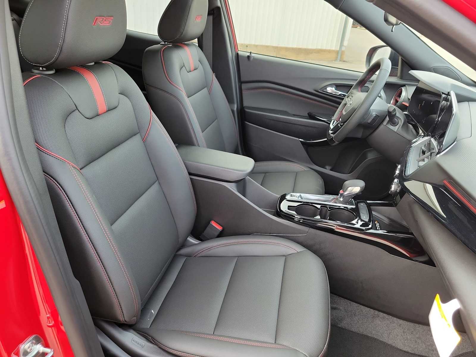 Thumbnail: 2026 Chevrolet Trax - 22