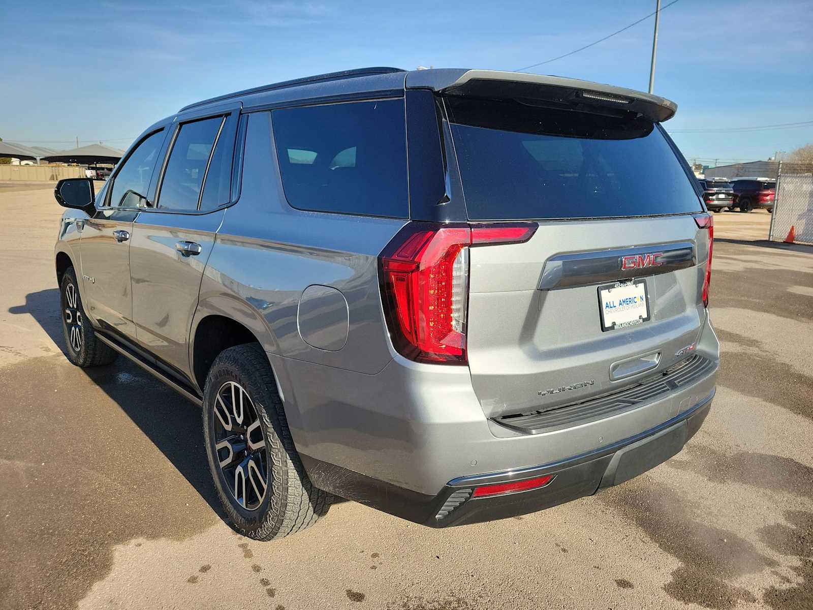 Thumbnail: 2023 GMC Yukon - 12