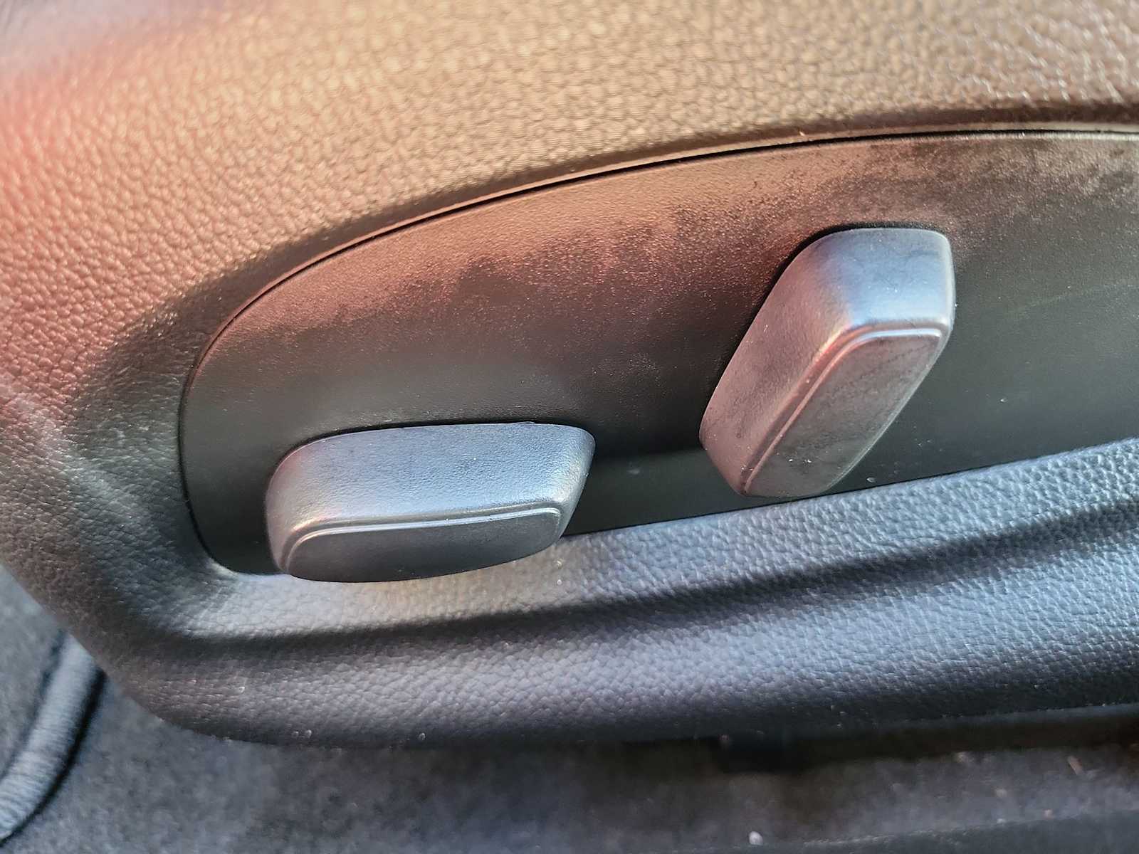 Thumbnail: 2021 Chevrolet Camaro - 15