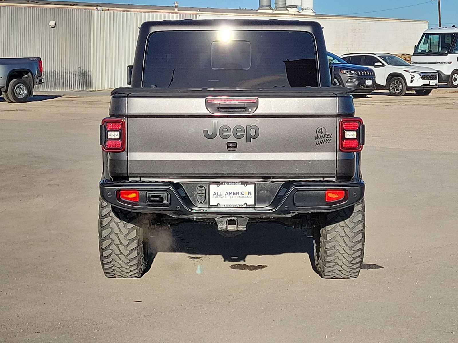 Thumbnail: 2024 Jeep Gladiator - 6