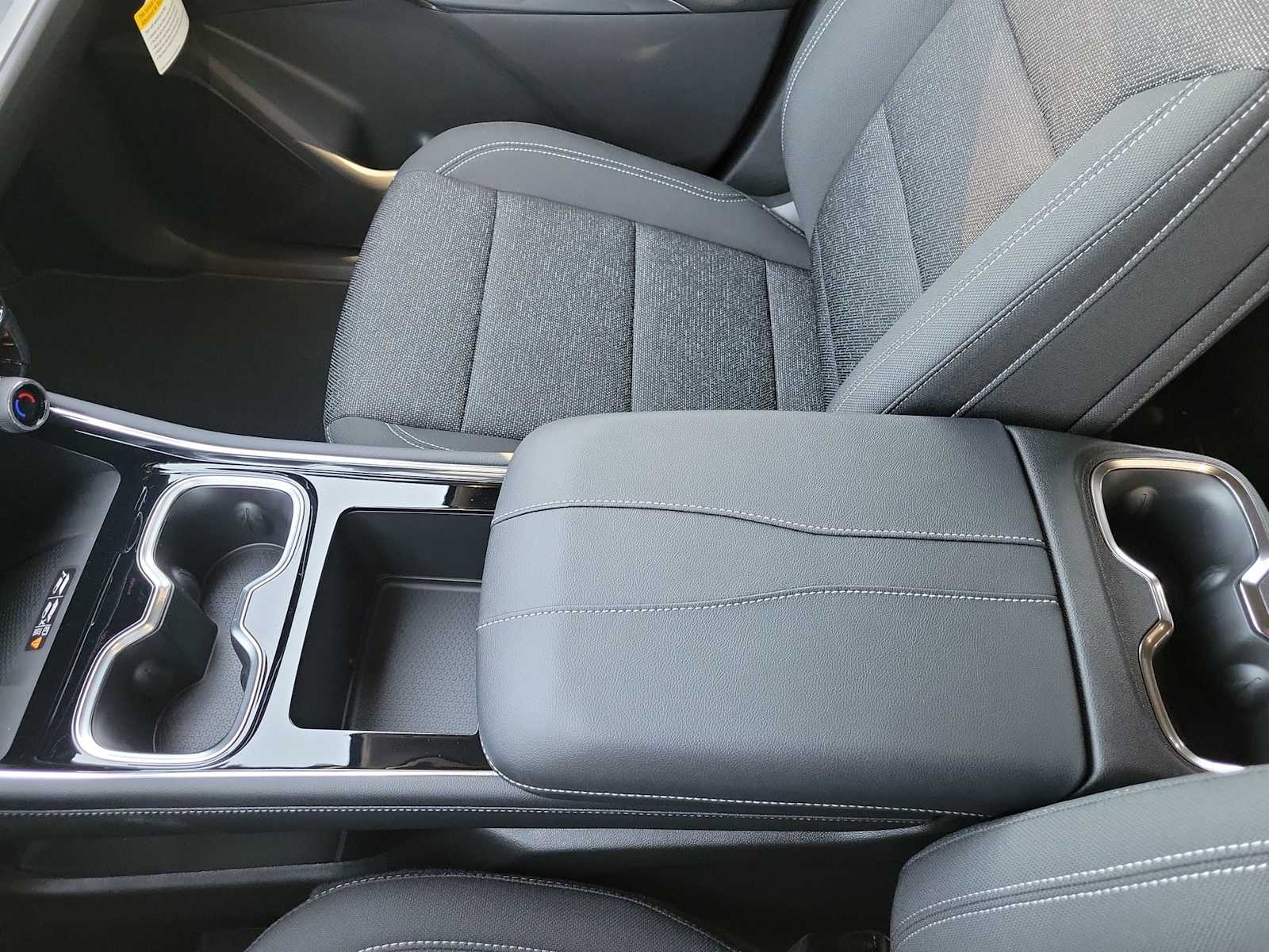 Thumbnail: 2026 Chevrolet Traverse - 24