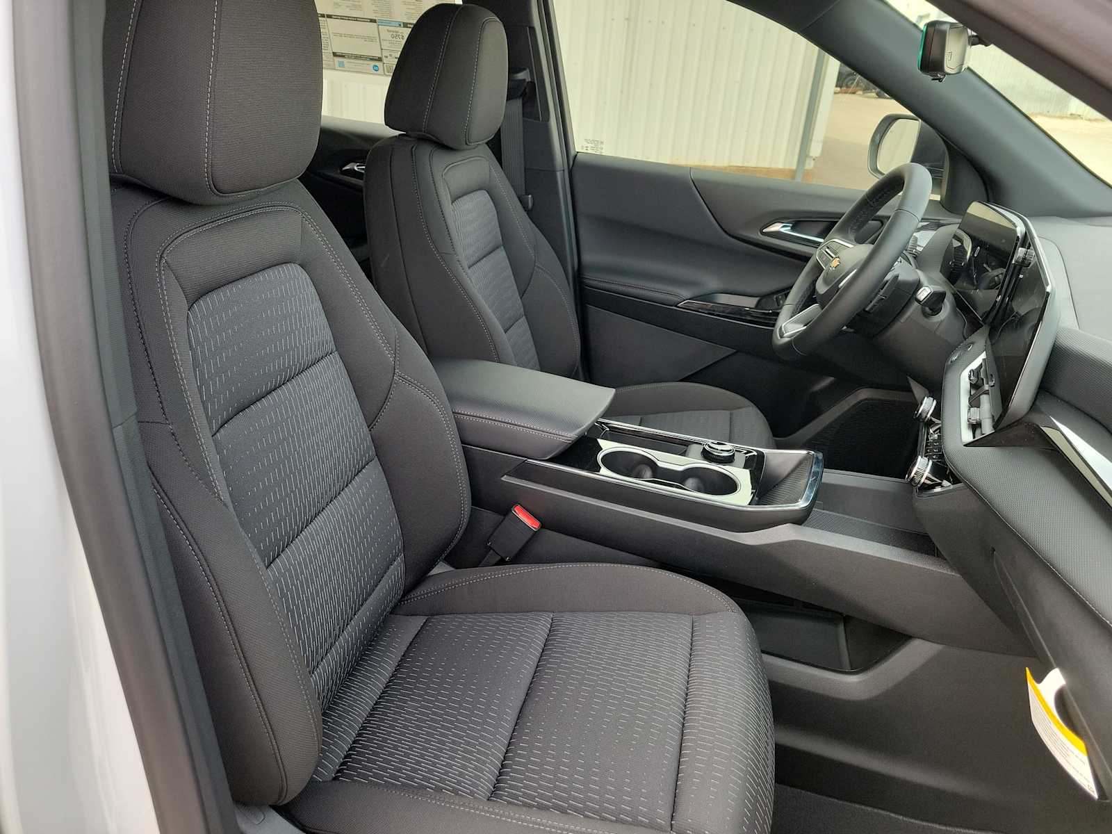 Thumbnail: 2026 Chevrolet Equinox - 22