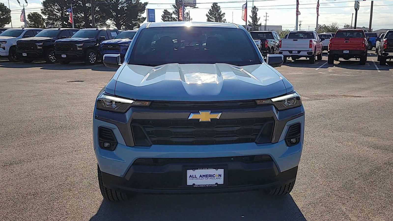 Thumbnail: 2026 Chevrolet Colorado - 3
