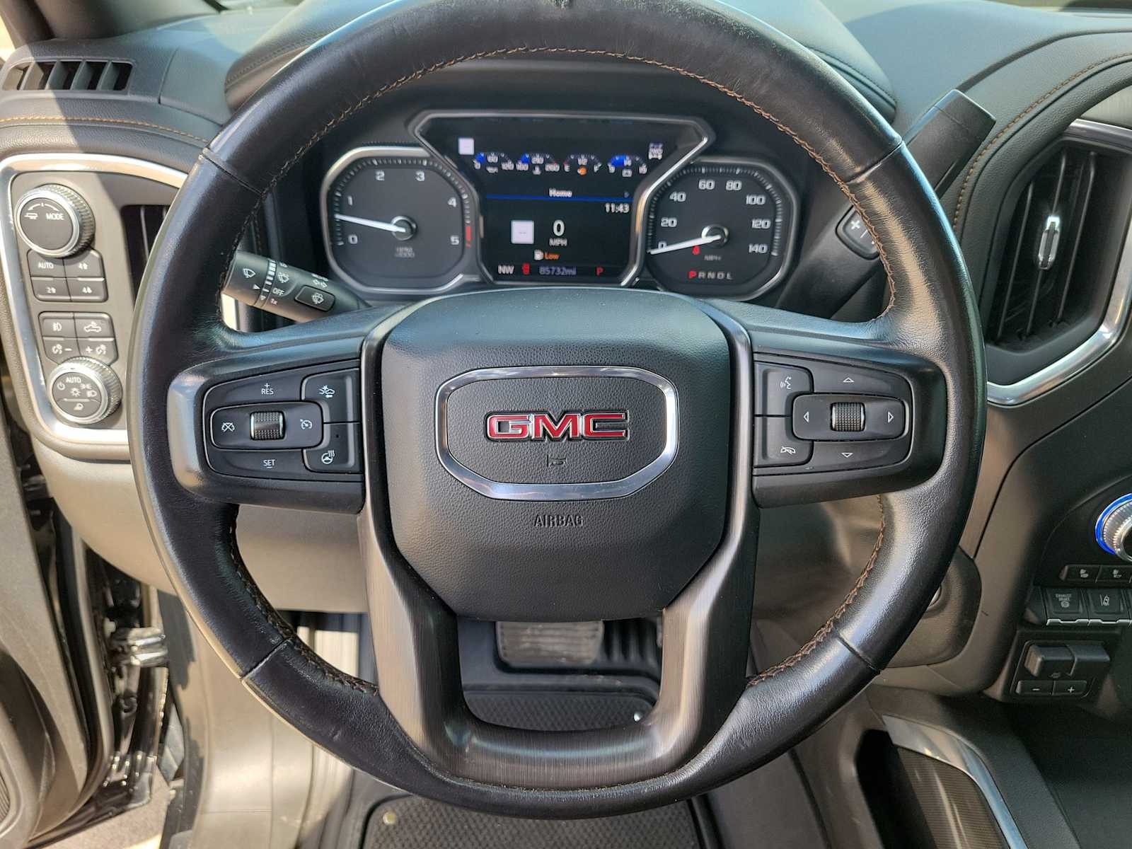 Thumbnail: 2021 GMC Sierra 2500 - 19