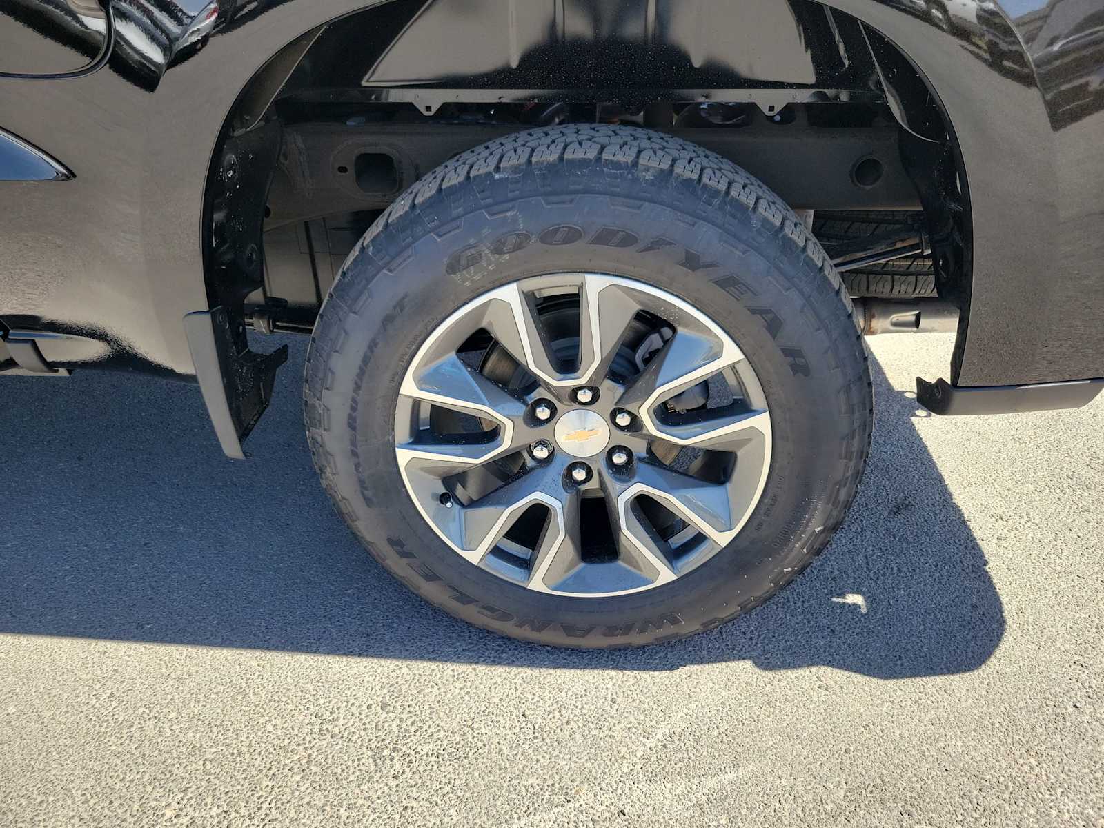 Thumbnail: 2025 Chevrolet Silverado 1500 - 16