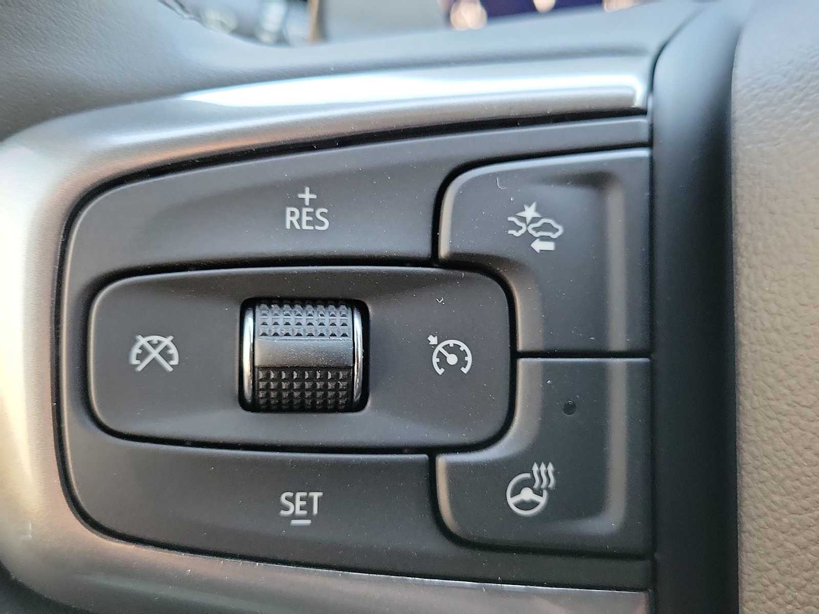 Thumbnail: 2026 Chevrolet Silverado 1500 - 27