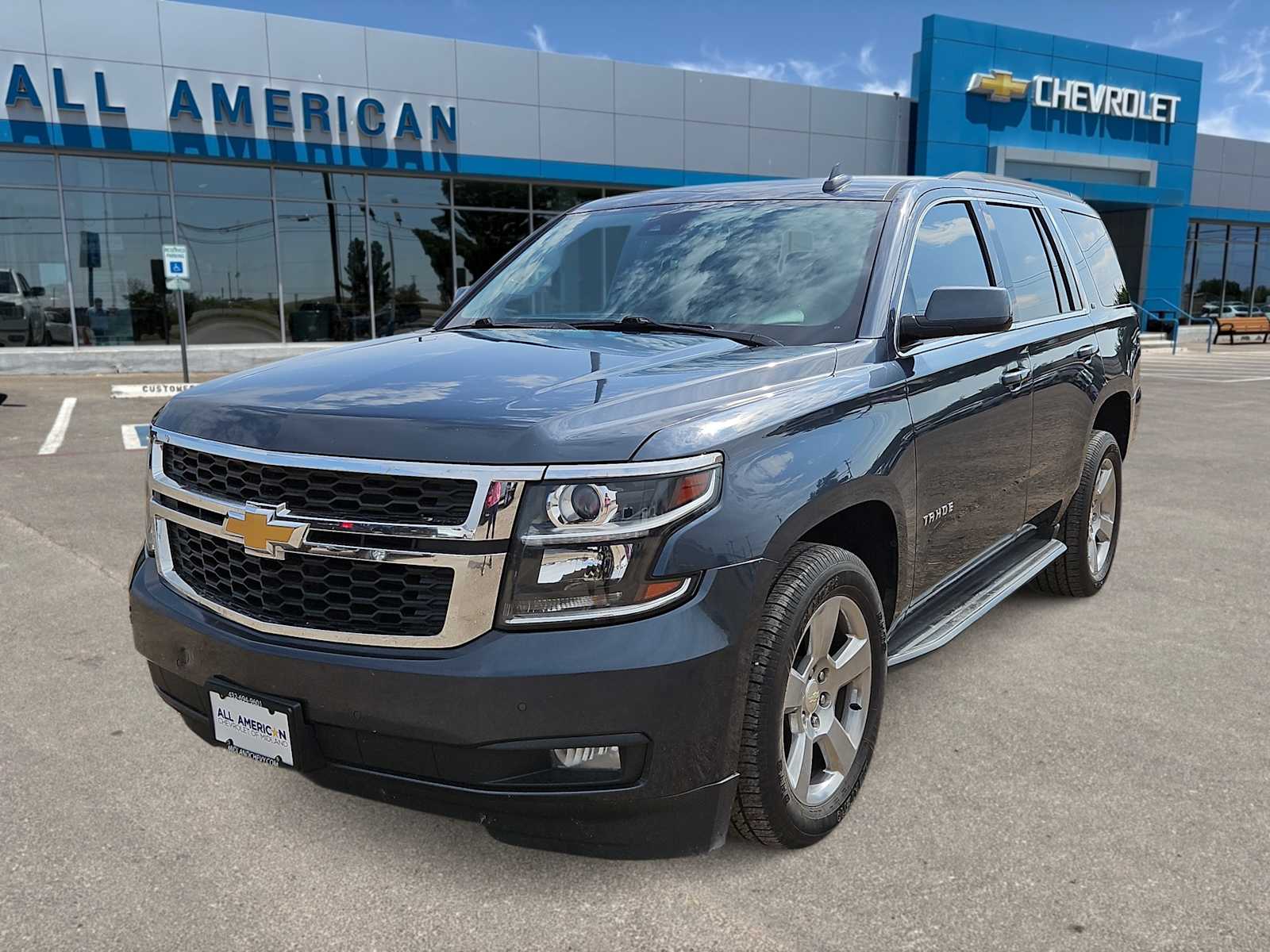 Thumbnail: 2020 Chevrolet Tahoe - 1