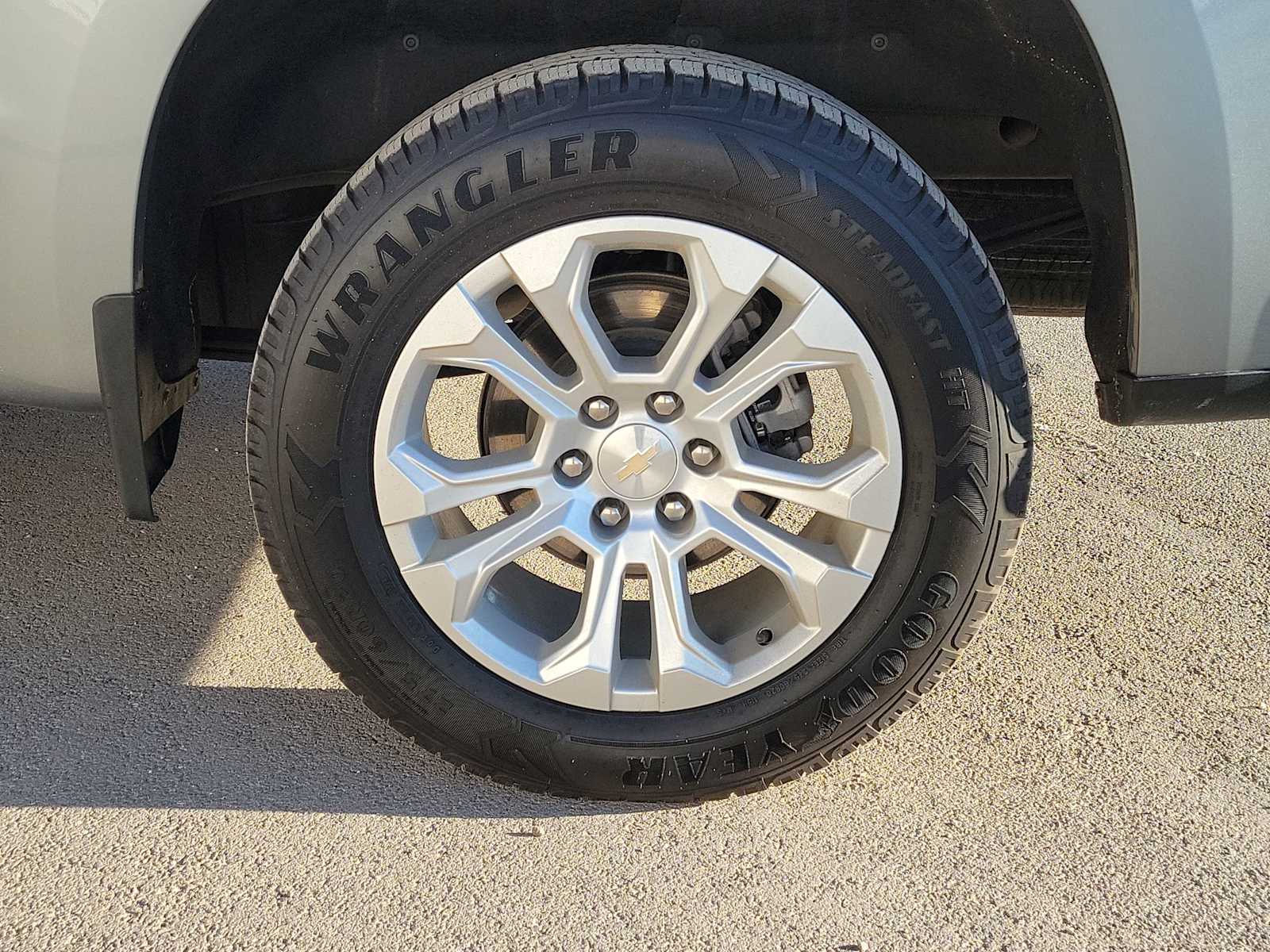 Thumbnail: 2023 Chevrolet Silverado 1500 - 12