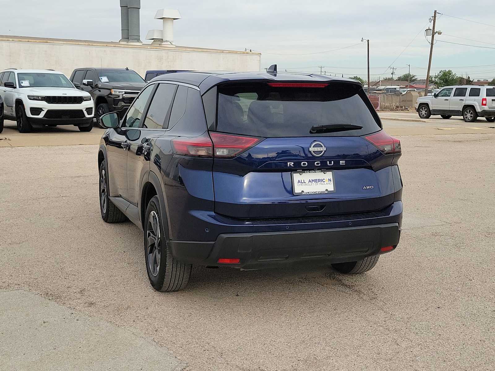 Thumbnail: 2025 Nissan Rogue - 6